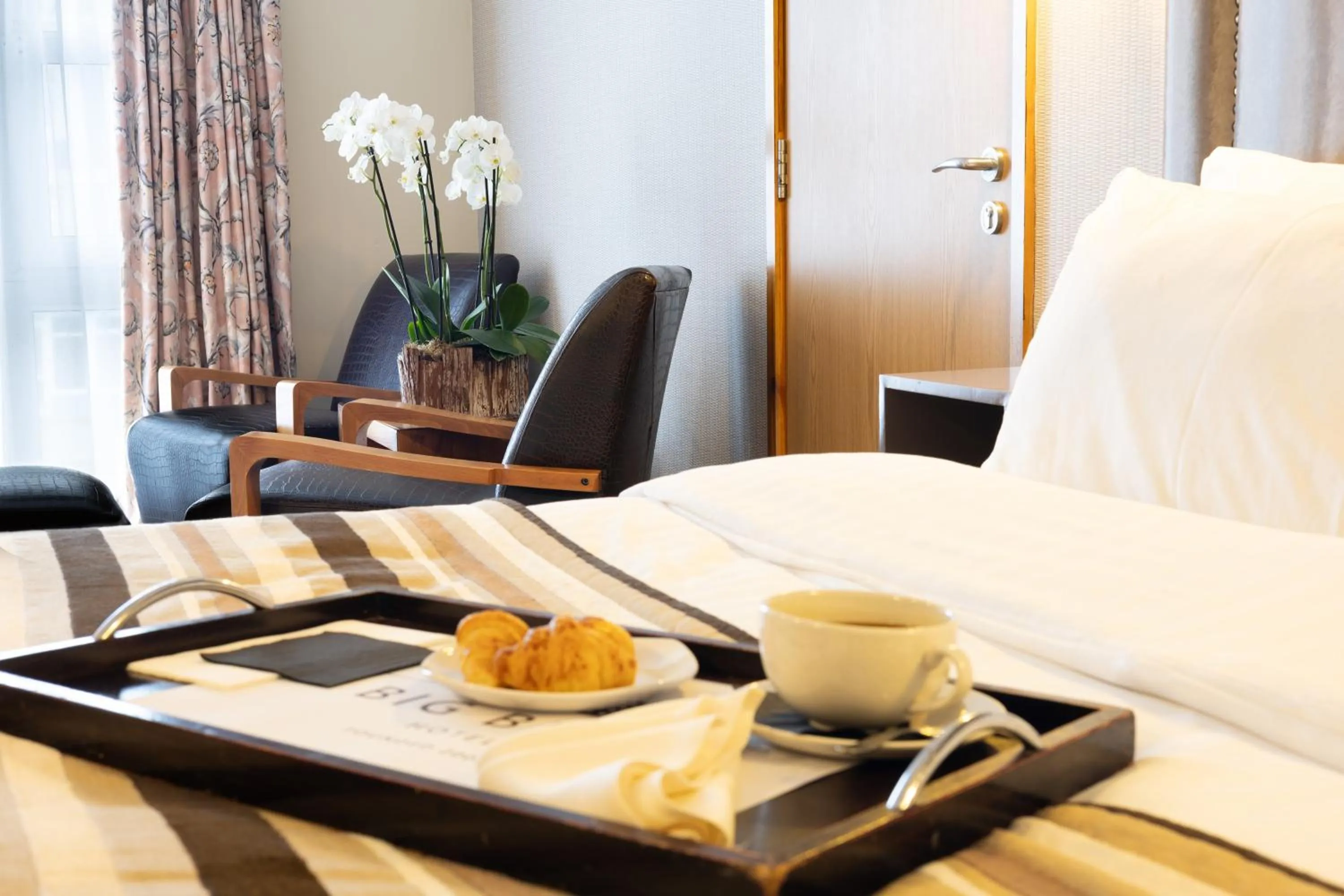 Bed in The Big Blue Hotel - Blackpool Pleasure Beach