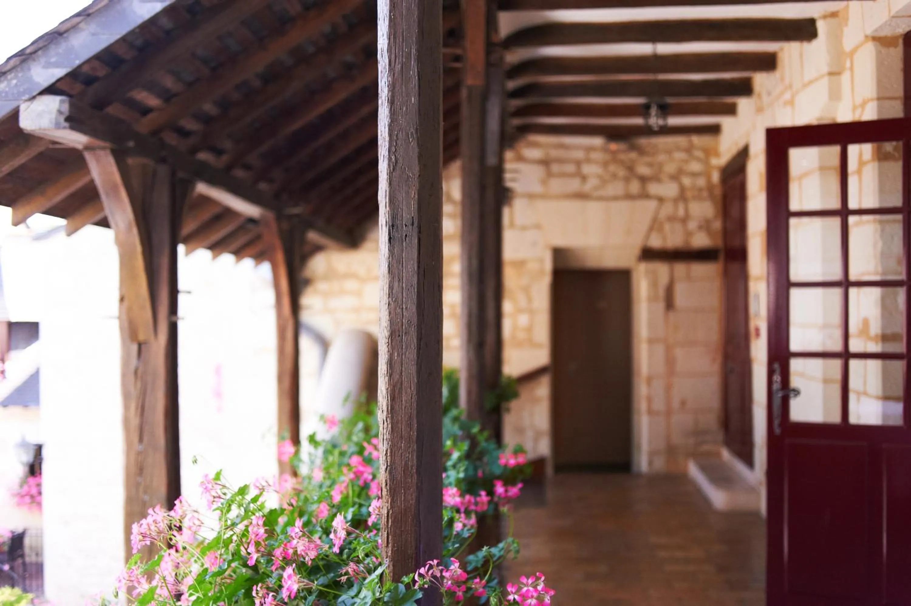 Patio in Logis Hotel La Croix Blanche Fontevraud