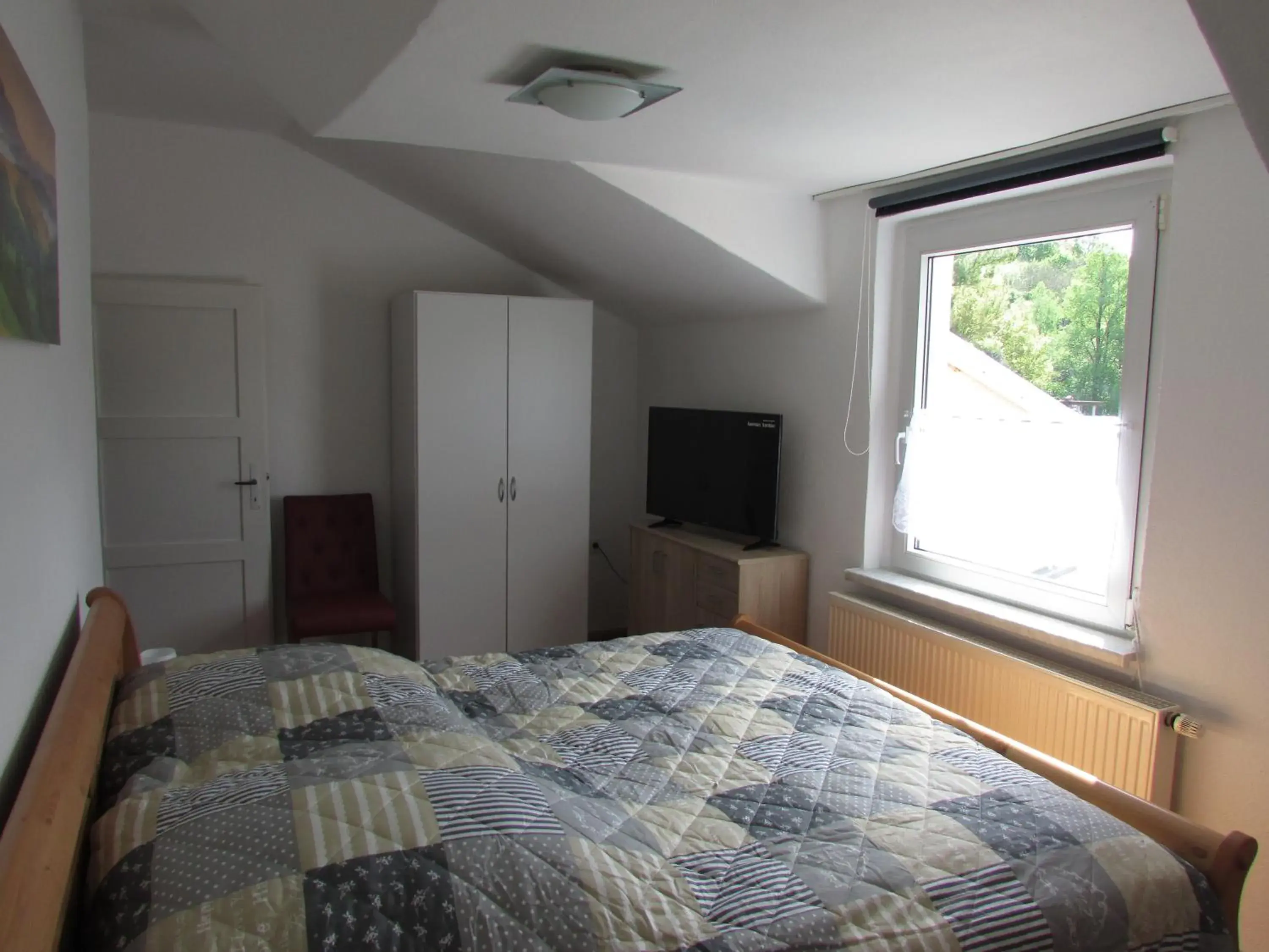 One-Bedroom Apartment in NoOaks One-Bedroom Apartment in NoOaks