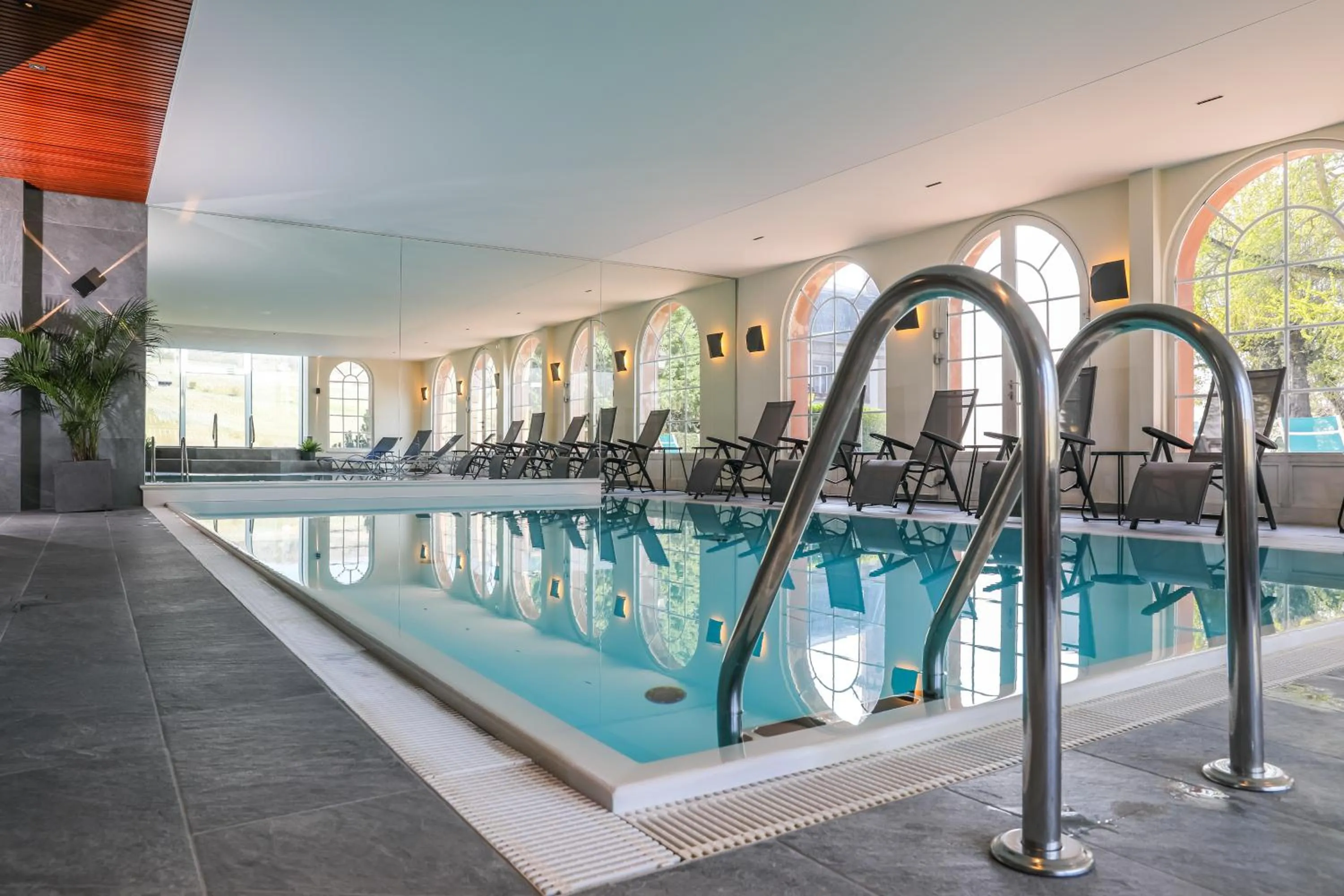 Spa and wellness centre/facilities in Château d'Isenbourg & SPA