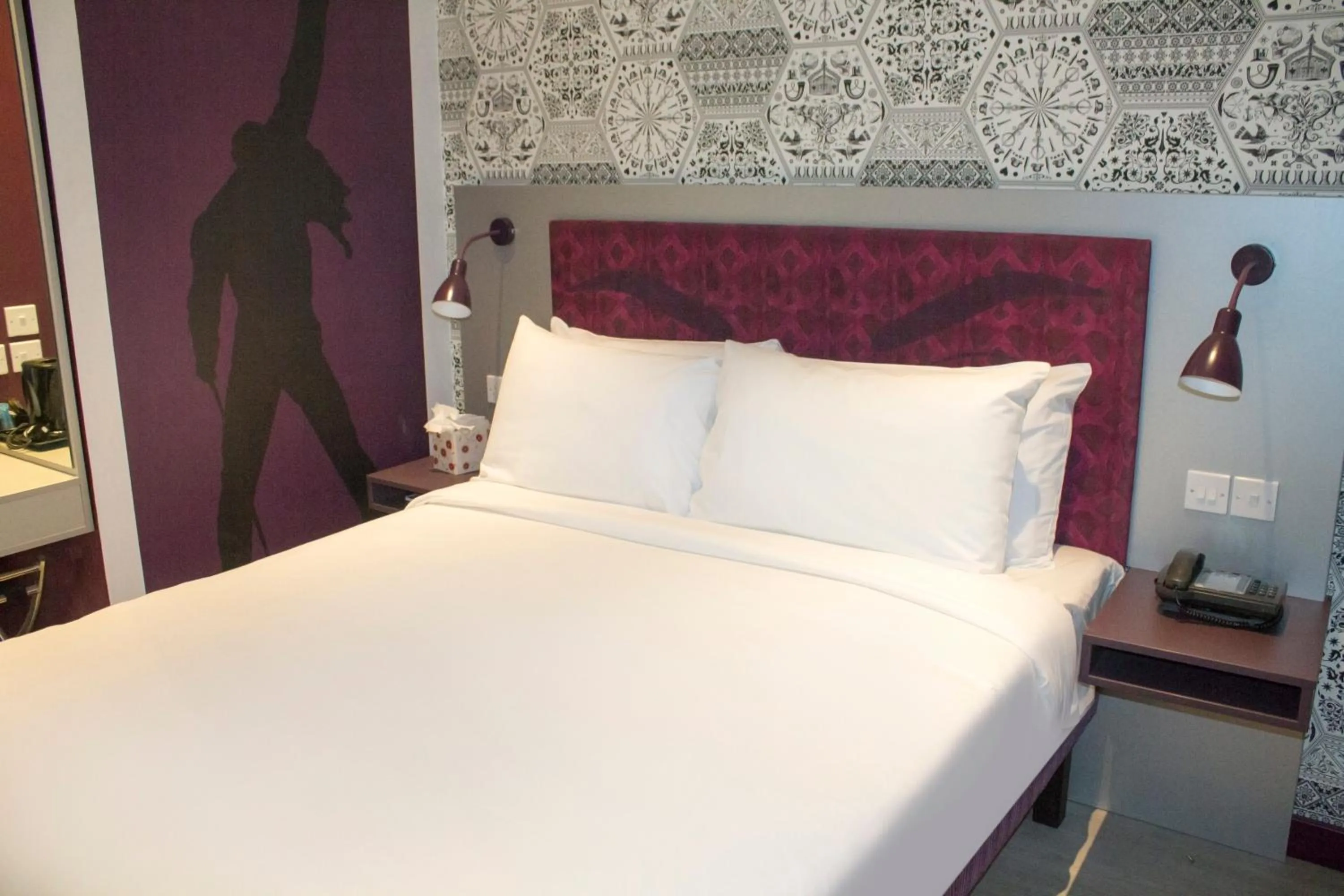 Bedroom in Best Western Plus London Wembley Hotel