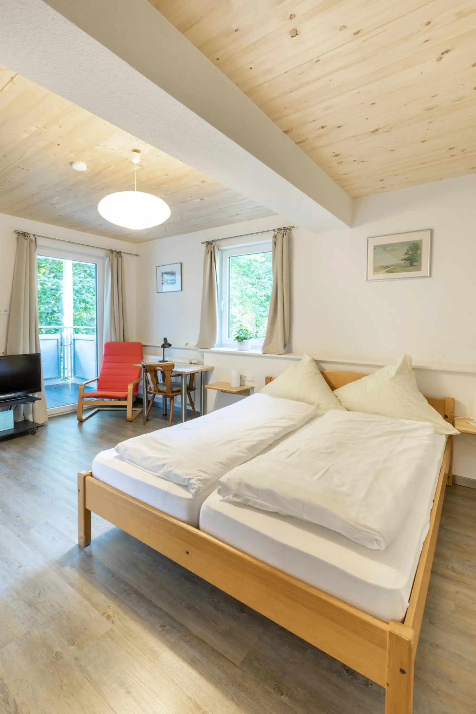 Double Room with Balcony - single occupancy in Hotel Hohe Flum Double Room with Balcony - single occupancy in Hotel Hohe Flum