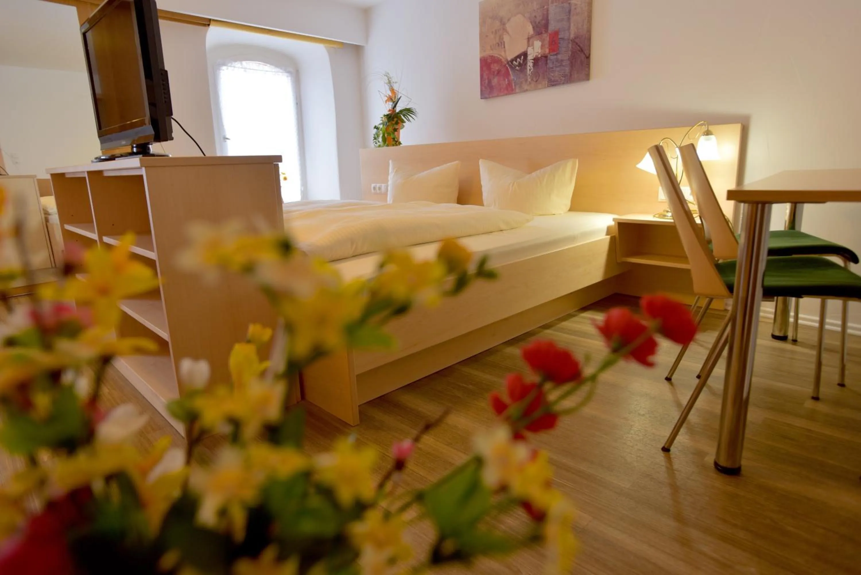 Photo of the whole room in Gasthof Grüner Baum