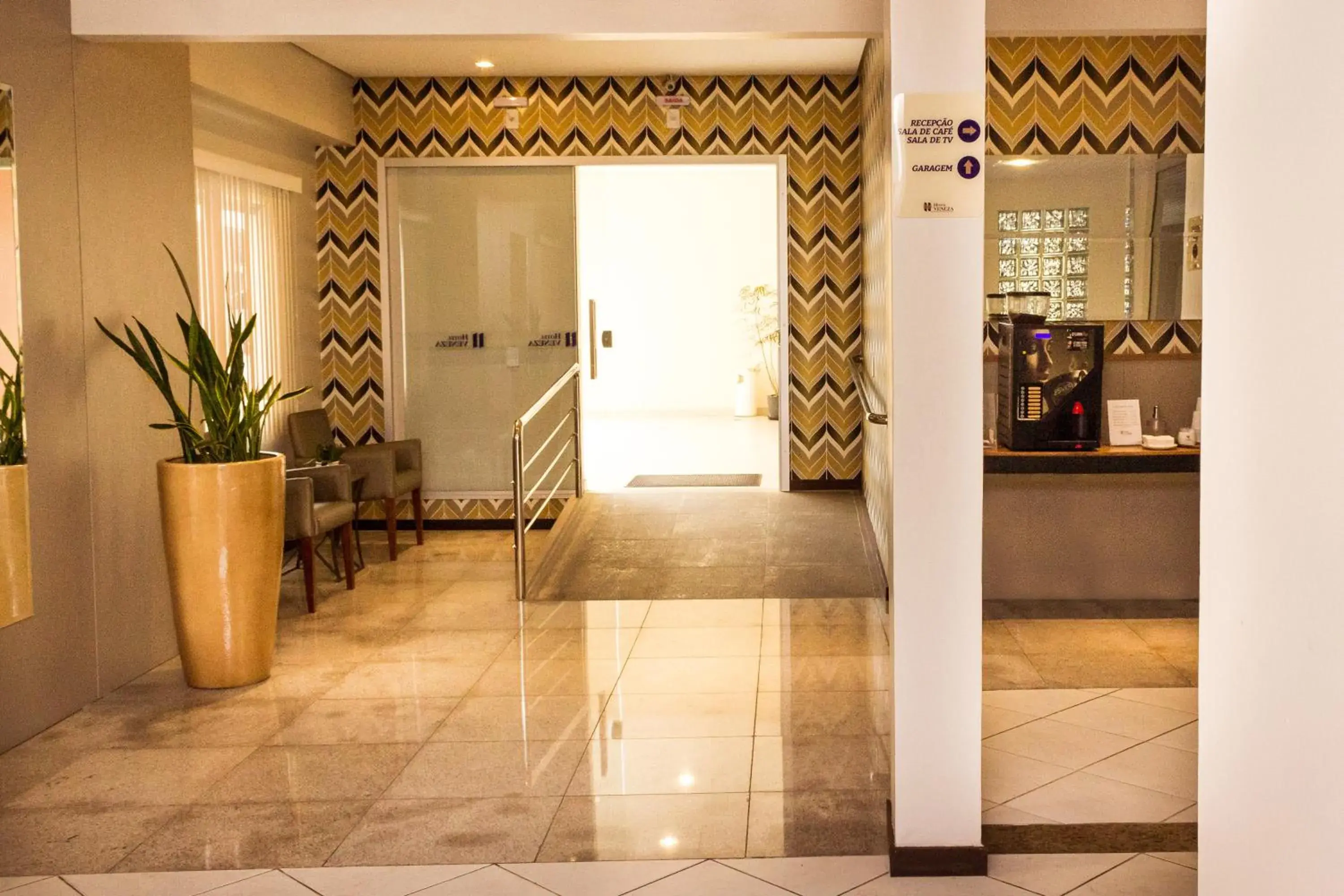 Lobby or reception in Hotel Veneza Lobby or reception in Hotel Veneza