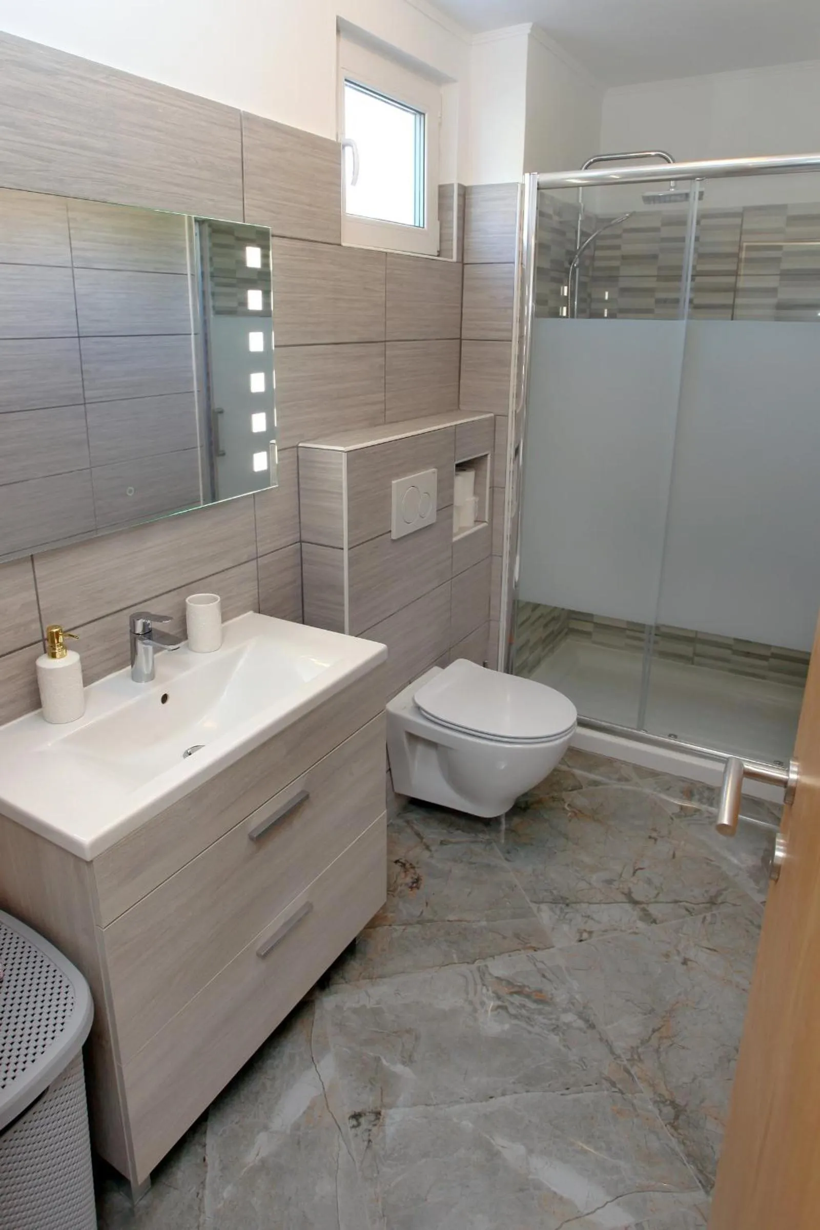 Bathroom in Apartmaji sončne terase - Sunny Terraces Apartments