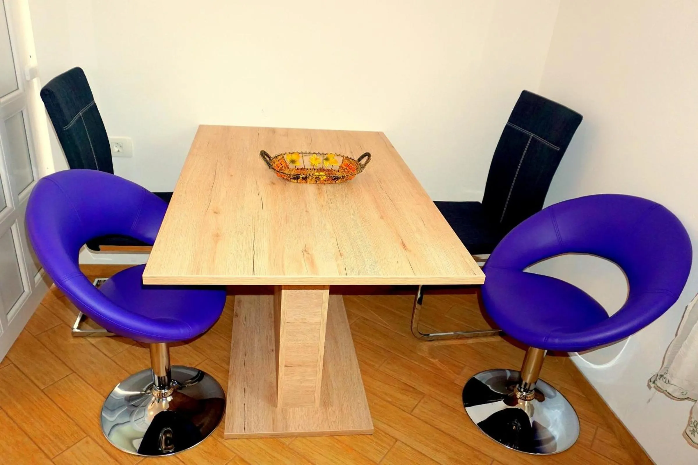 Dining area in Apartmaji sončne terase - Sunny Terraces Apartments