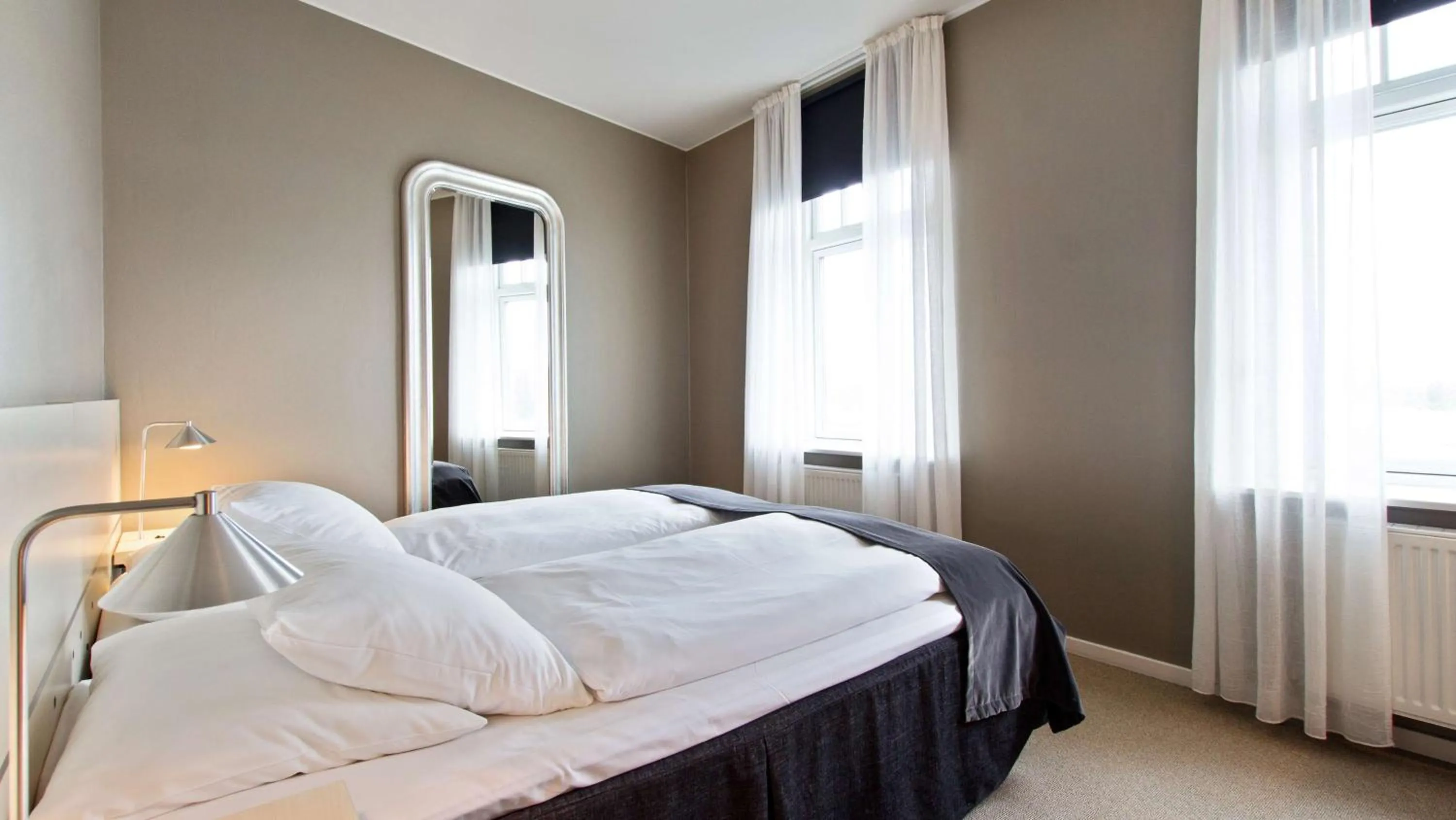 Photo of the whole room, Bed in Hotel Kronjylland