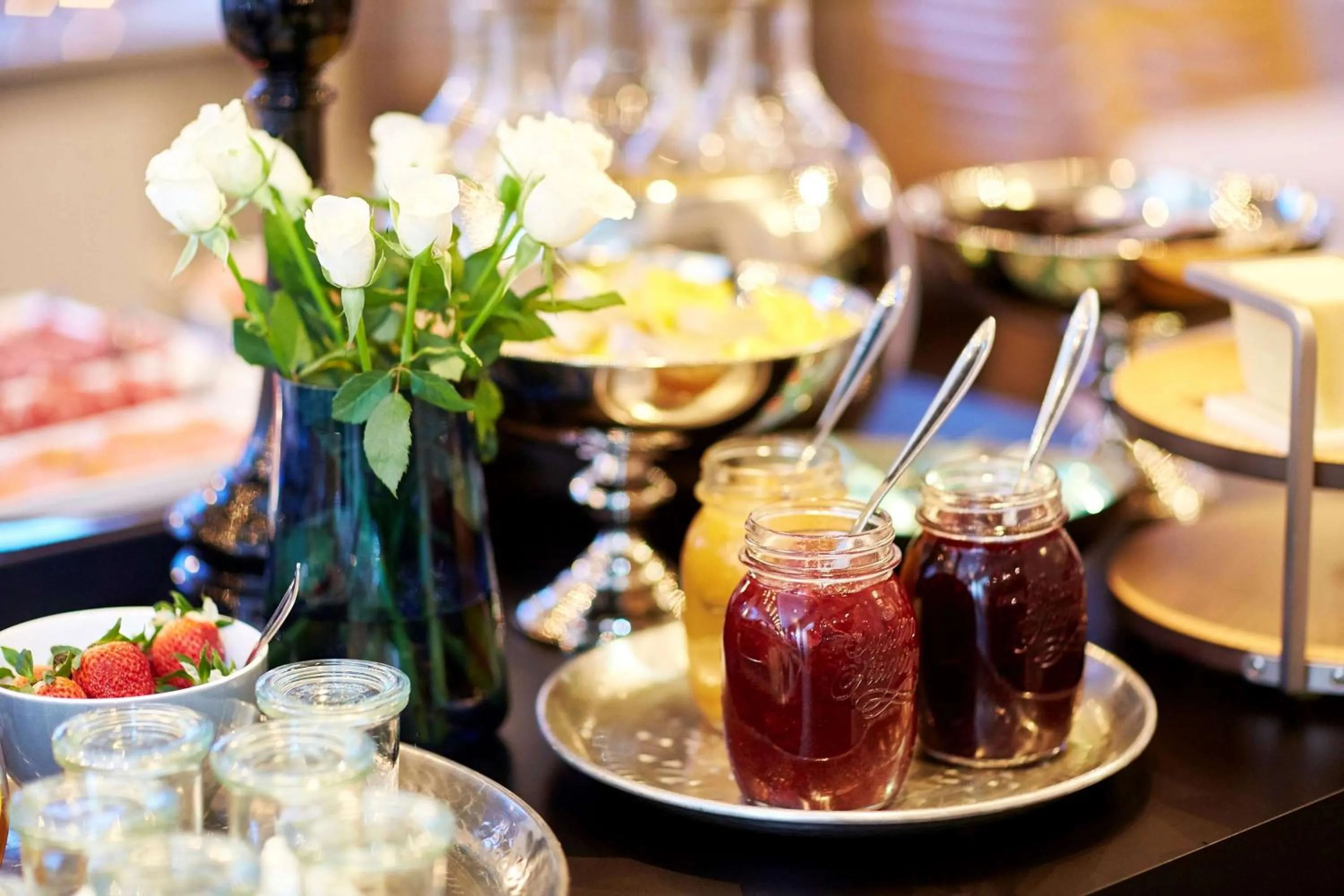 Restaurant/places to eat in Hotel Kronjylland