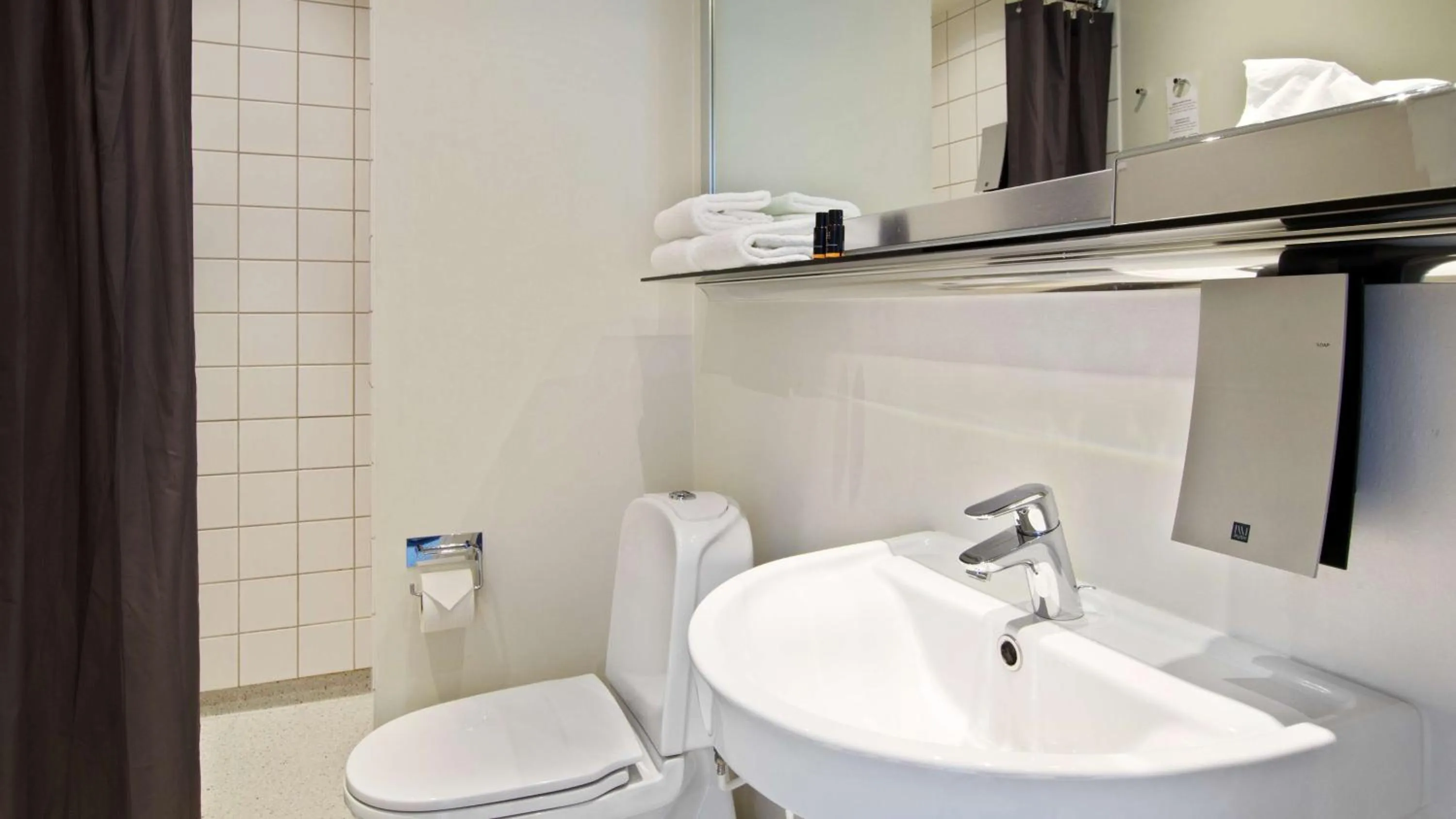 Bathroom in Hotel Kronjylland