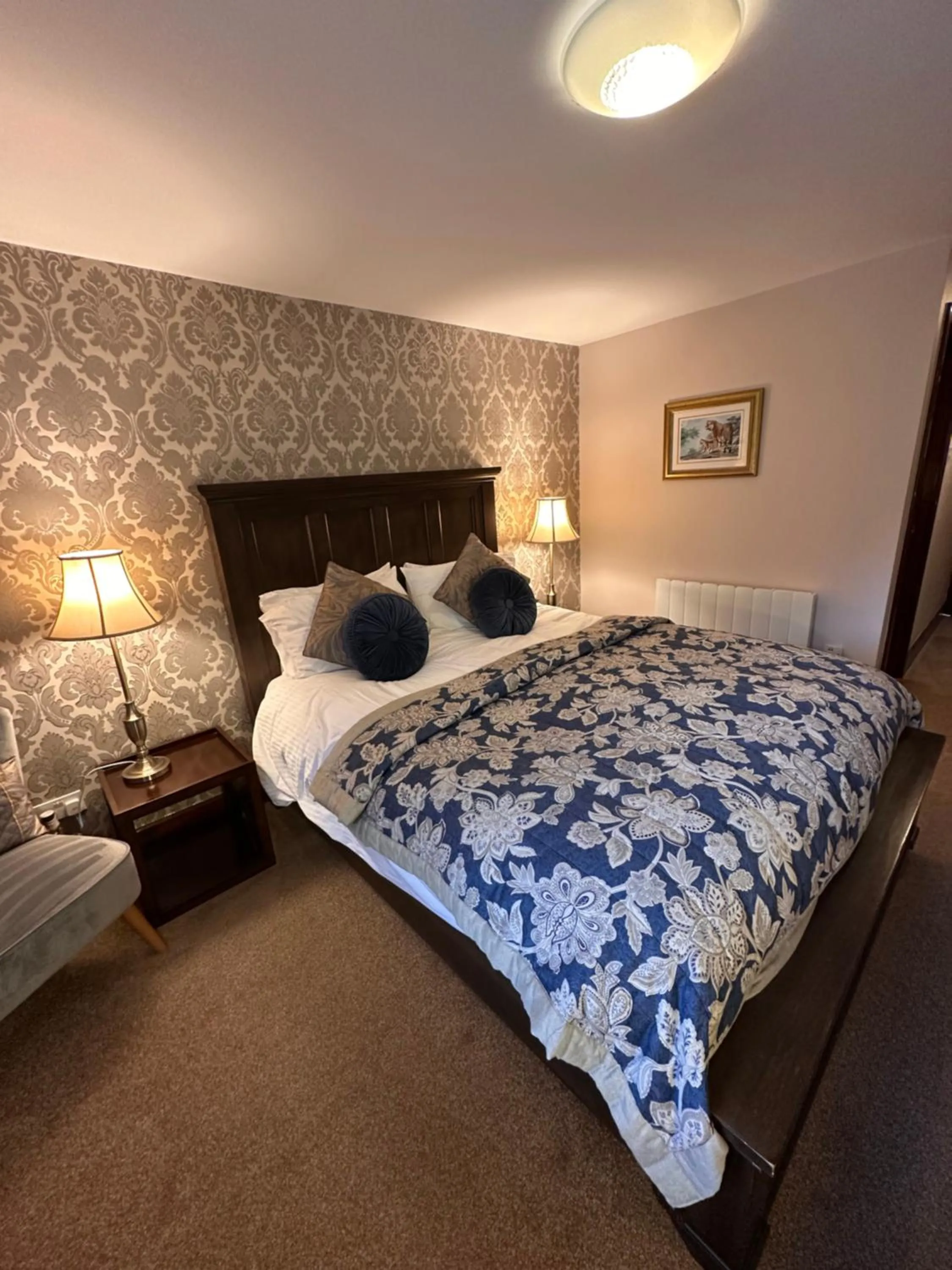 Bed in The Auld Kirk