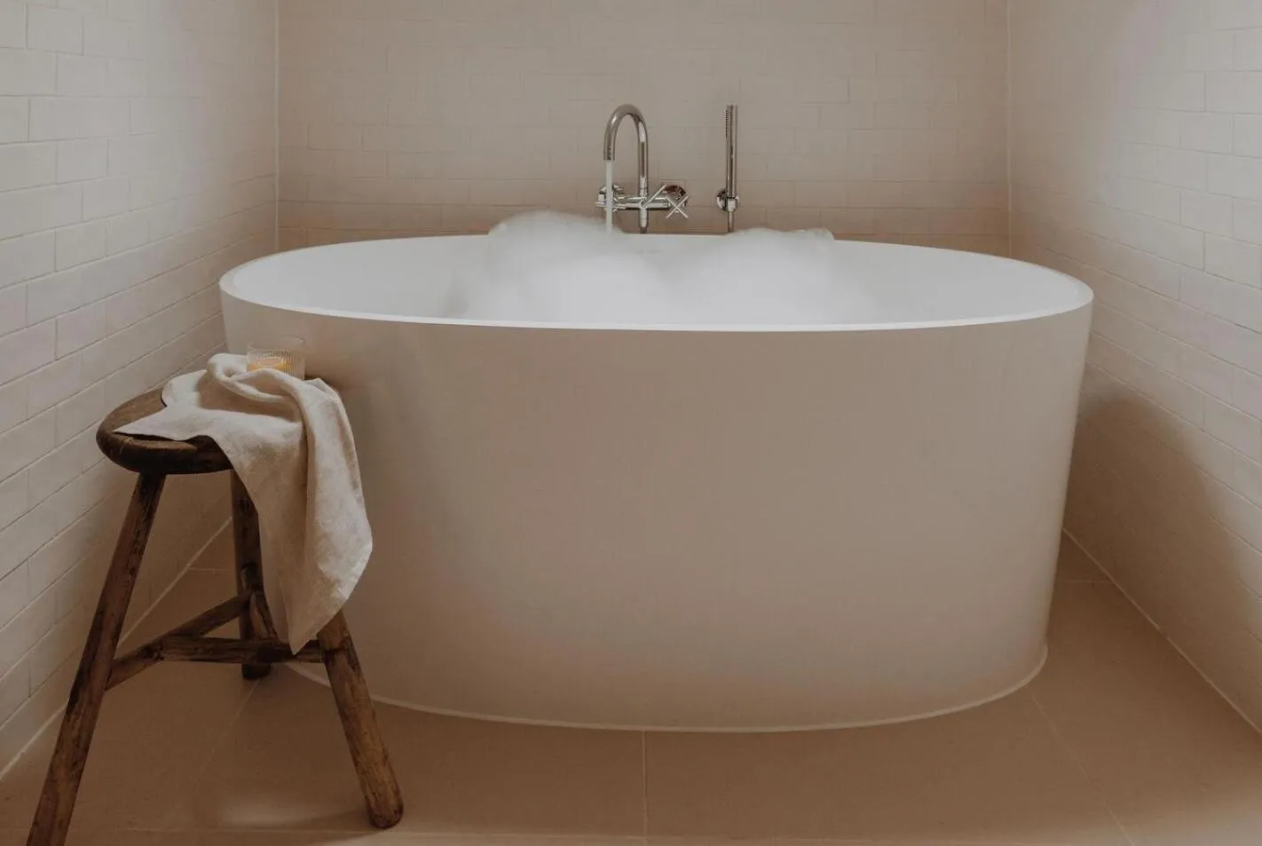 Bath in No 1 by GuestHouse, York