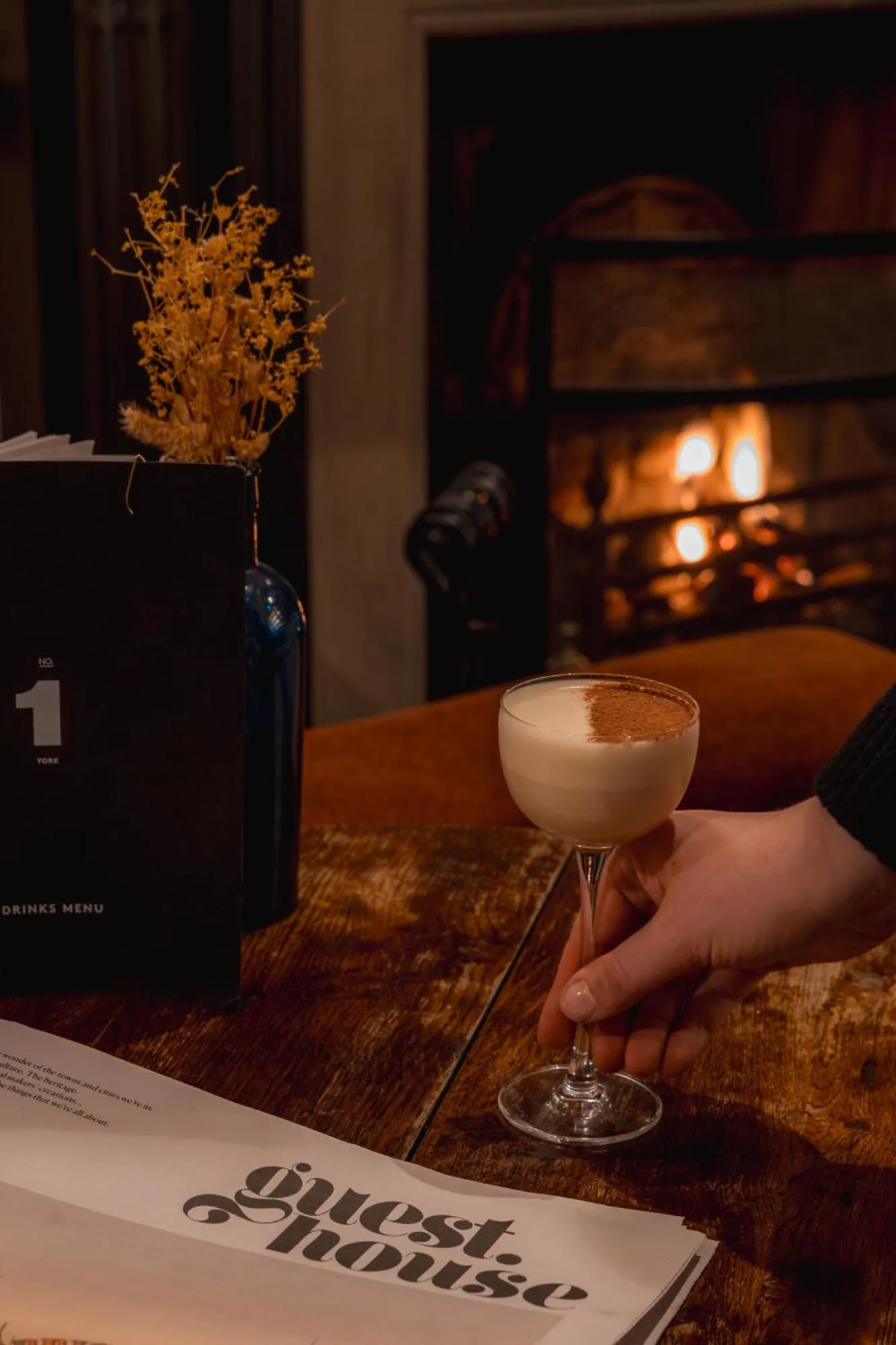 Lounge or bar in No 1 by GuestHouse, York