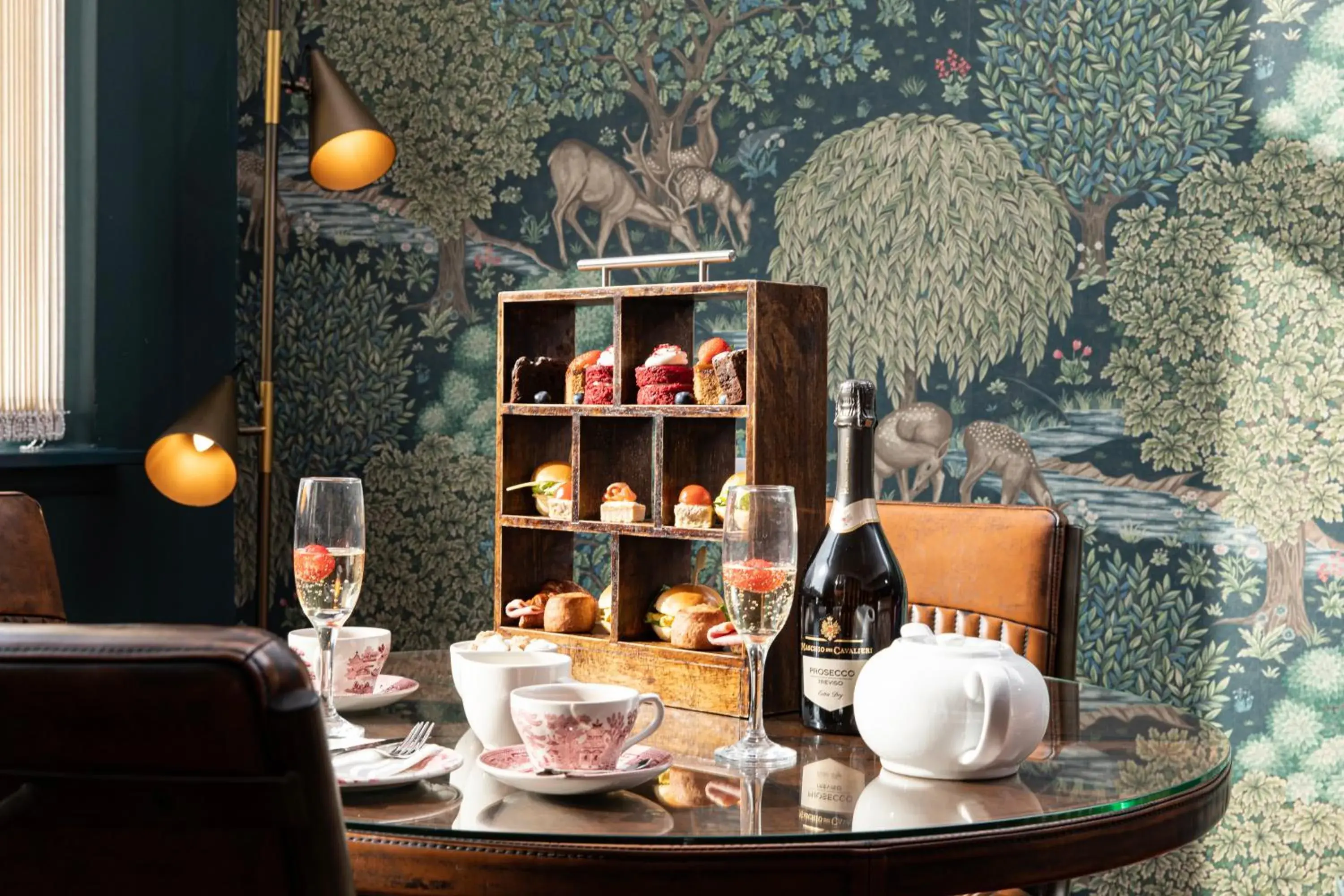 Restaurant/places to eat in Scotland's Spa Hotel Restaurant/places to eat in Scotland's Spa Hotel