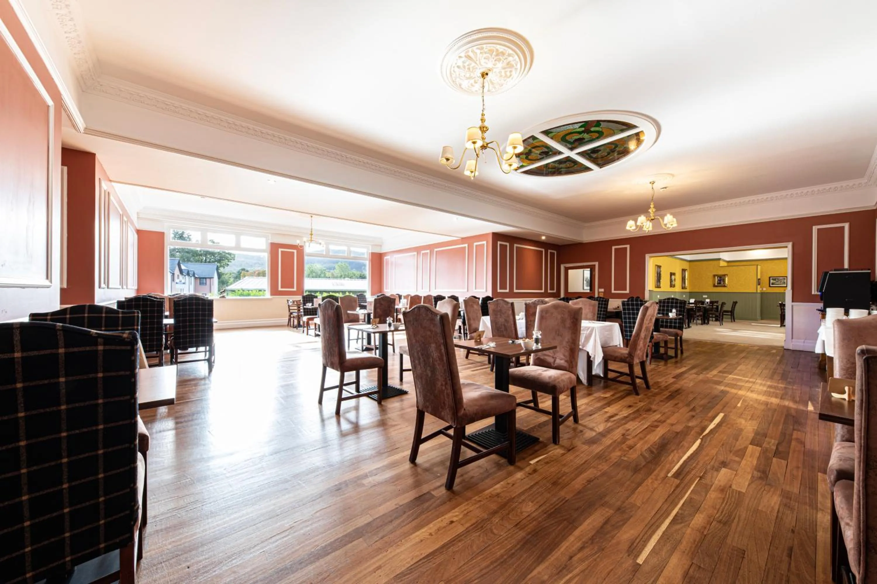 Restaurant/places to eat in Scotland's Spa Hotel