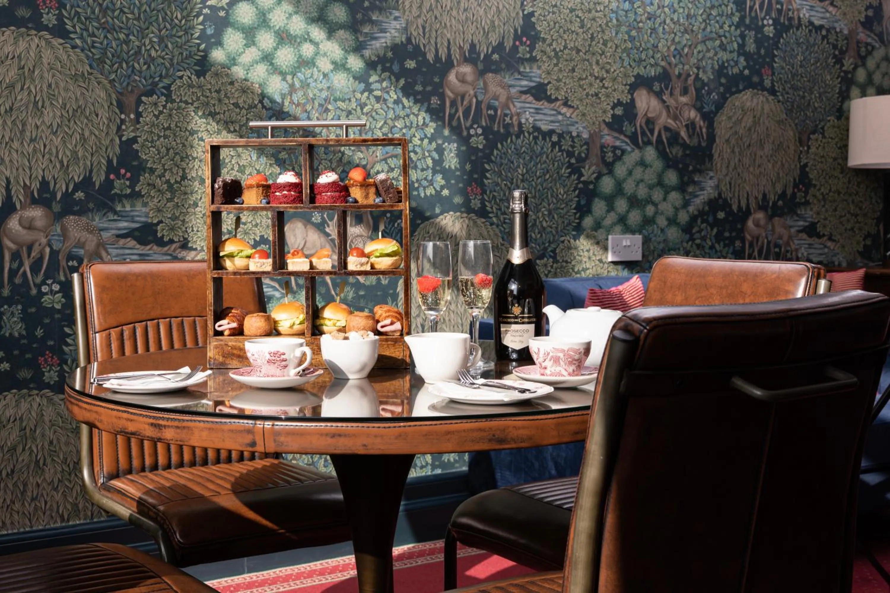 Restaurant/places to eat in Scotland's Spa Hotel