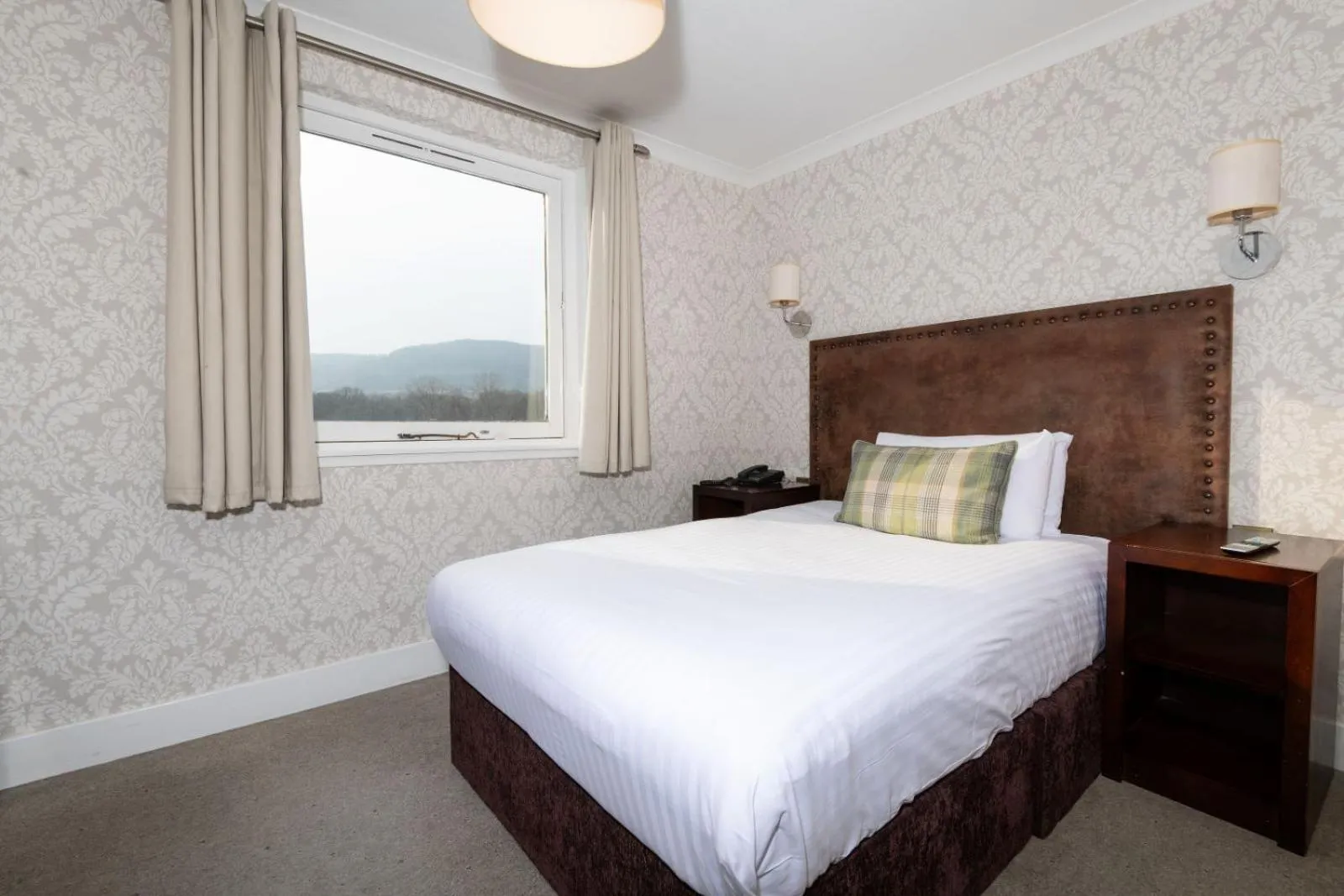 Bedroom, Bed in Scotland's Spa Hotel