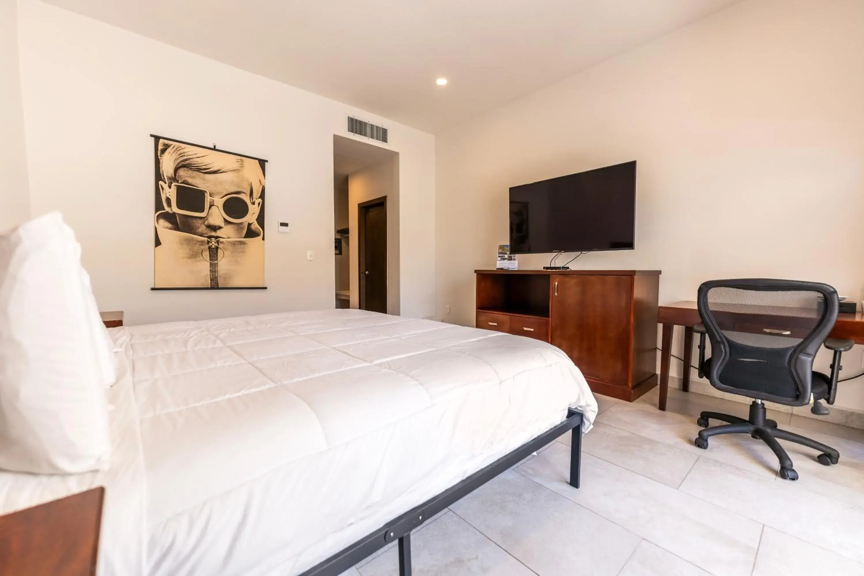 Standard King Room in Laguna Shores Resort Standard King Room in Laguna Shores Resort