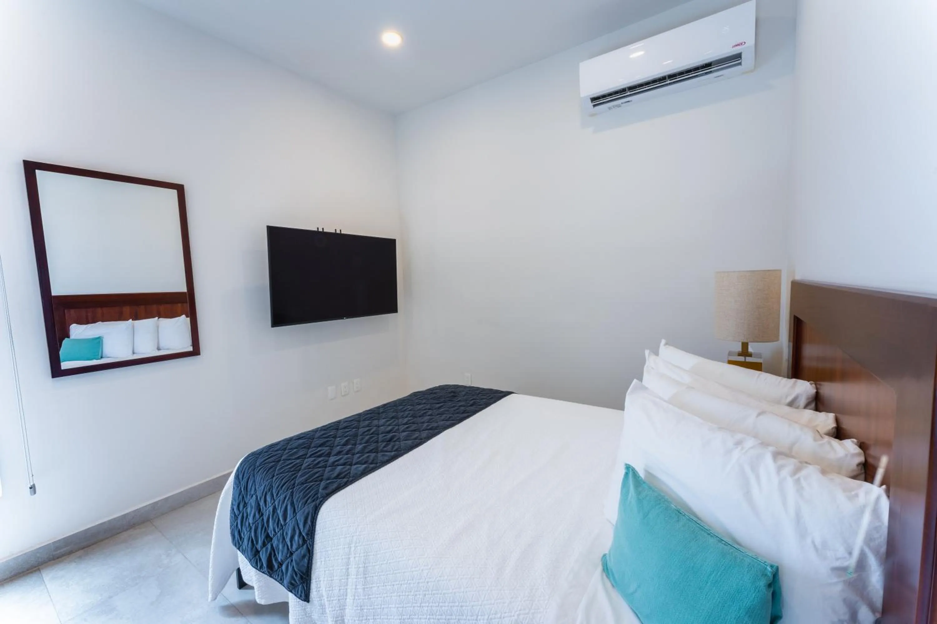 Bed in Laguna Shores Resort