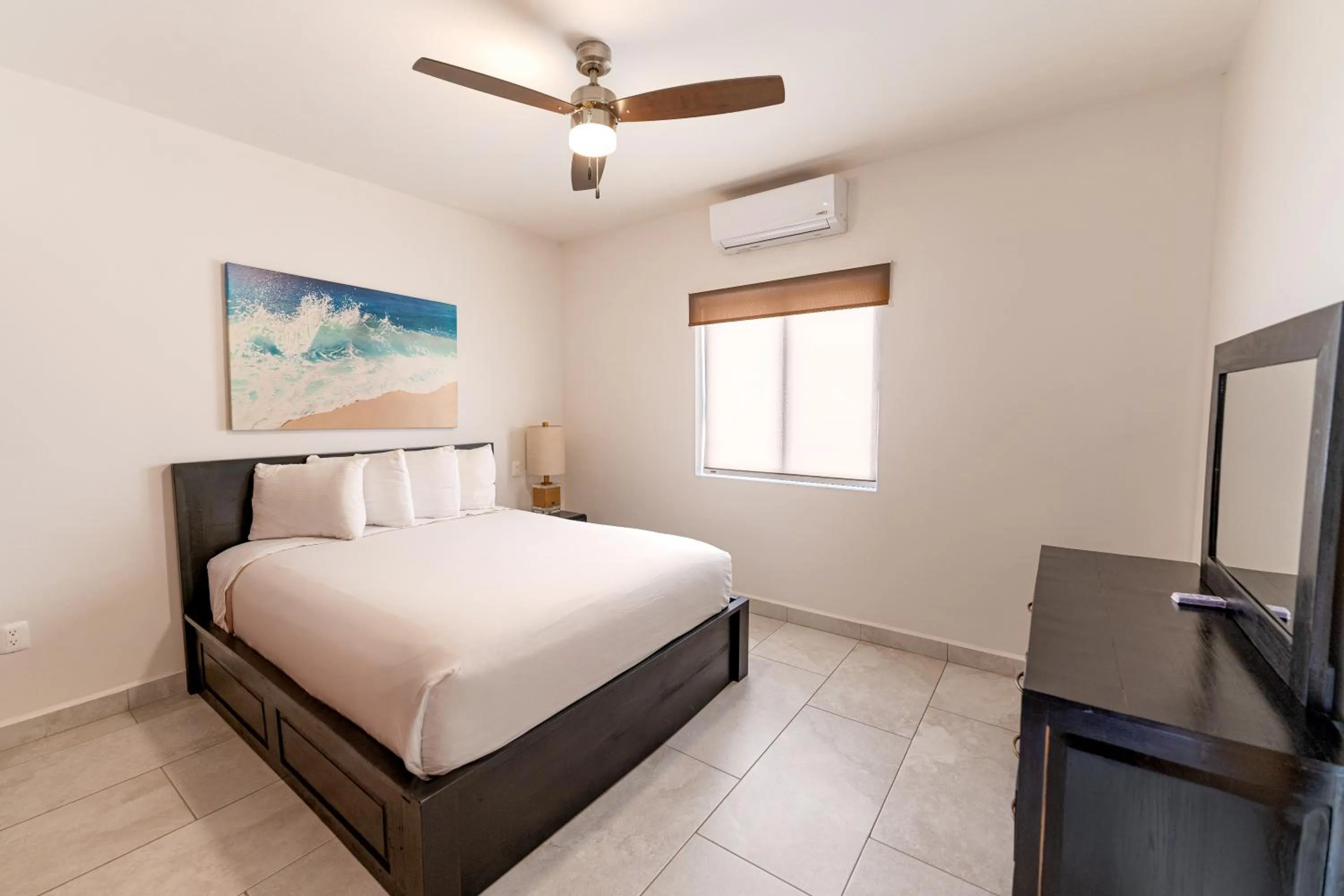 Bed in Laguna Shores Resort