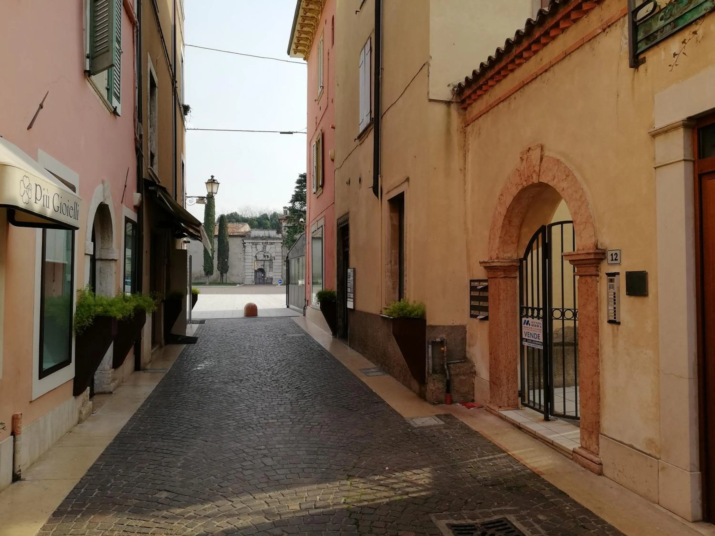 Neighbourhood in Domus Romanae in centro storico