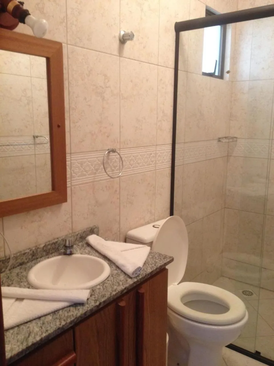 Bathroom in Raio do Sol Residence