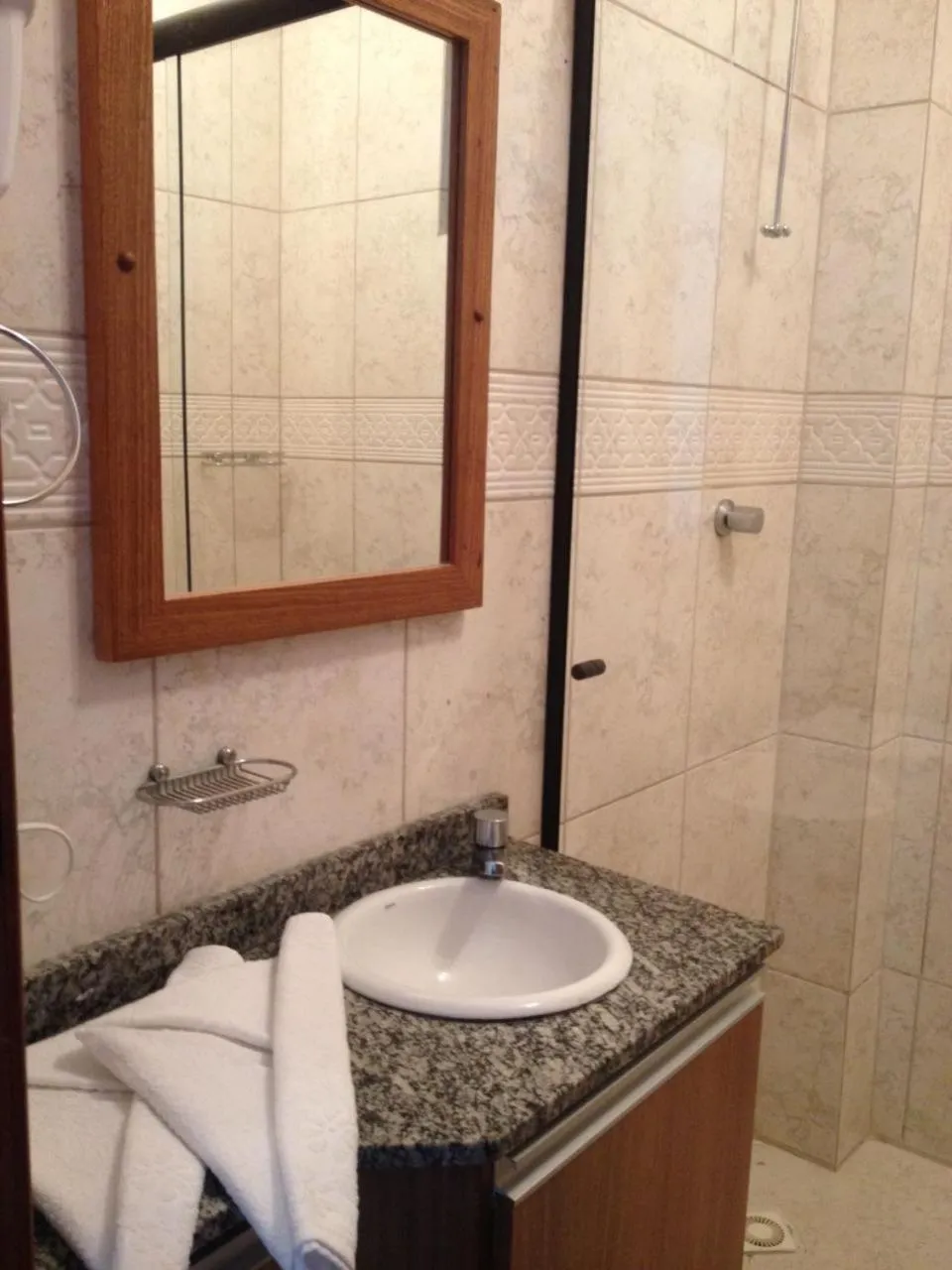 Bathroom in Raio do Sol Residence