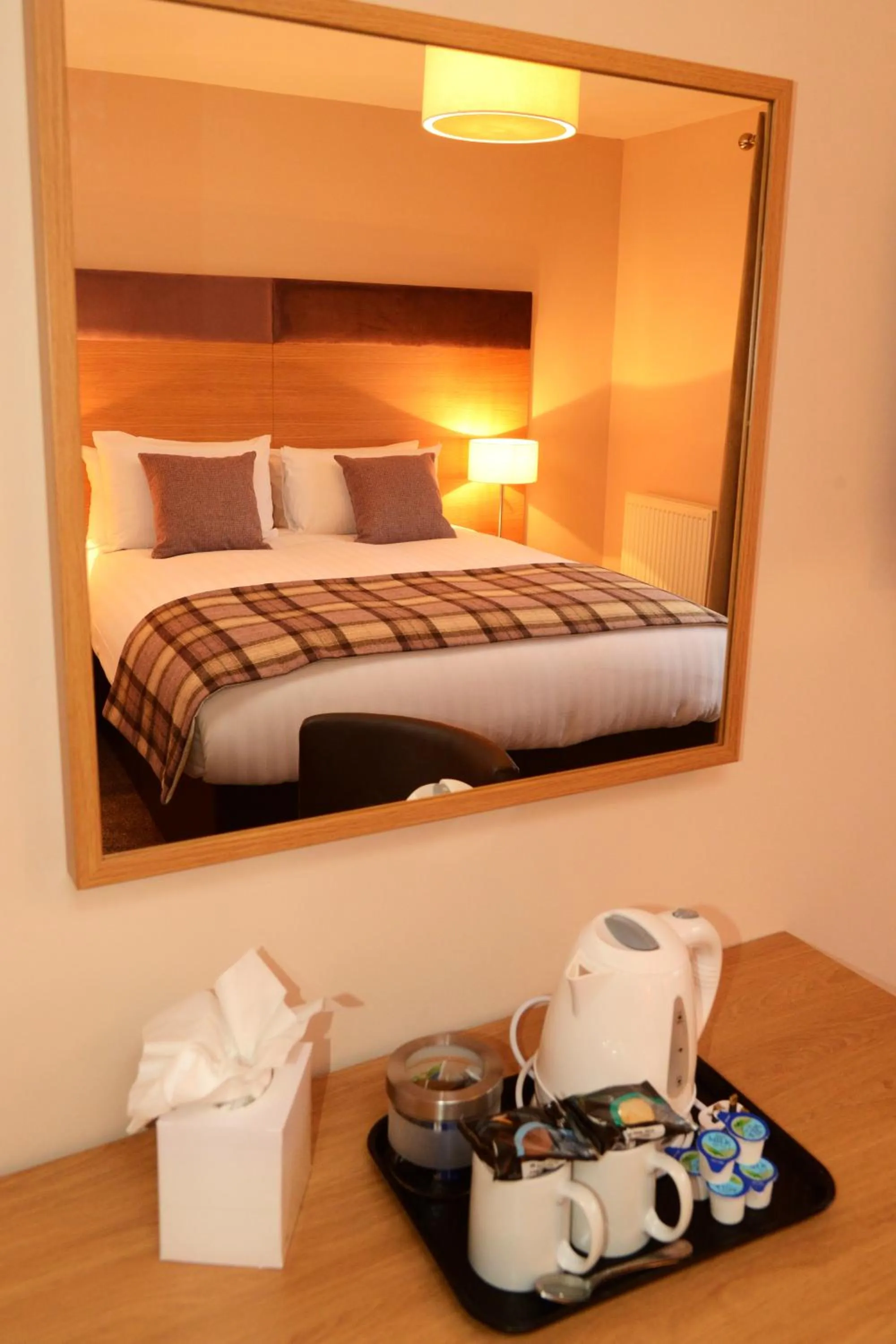 Coffee/tea facilities, Bed in The Acarsaid - Pitlochry