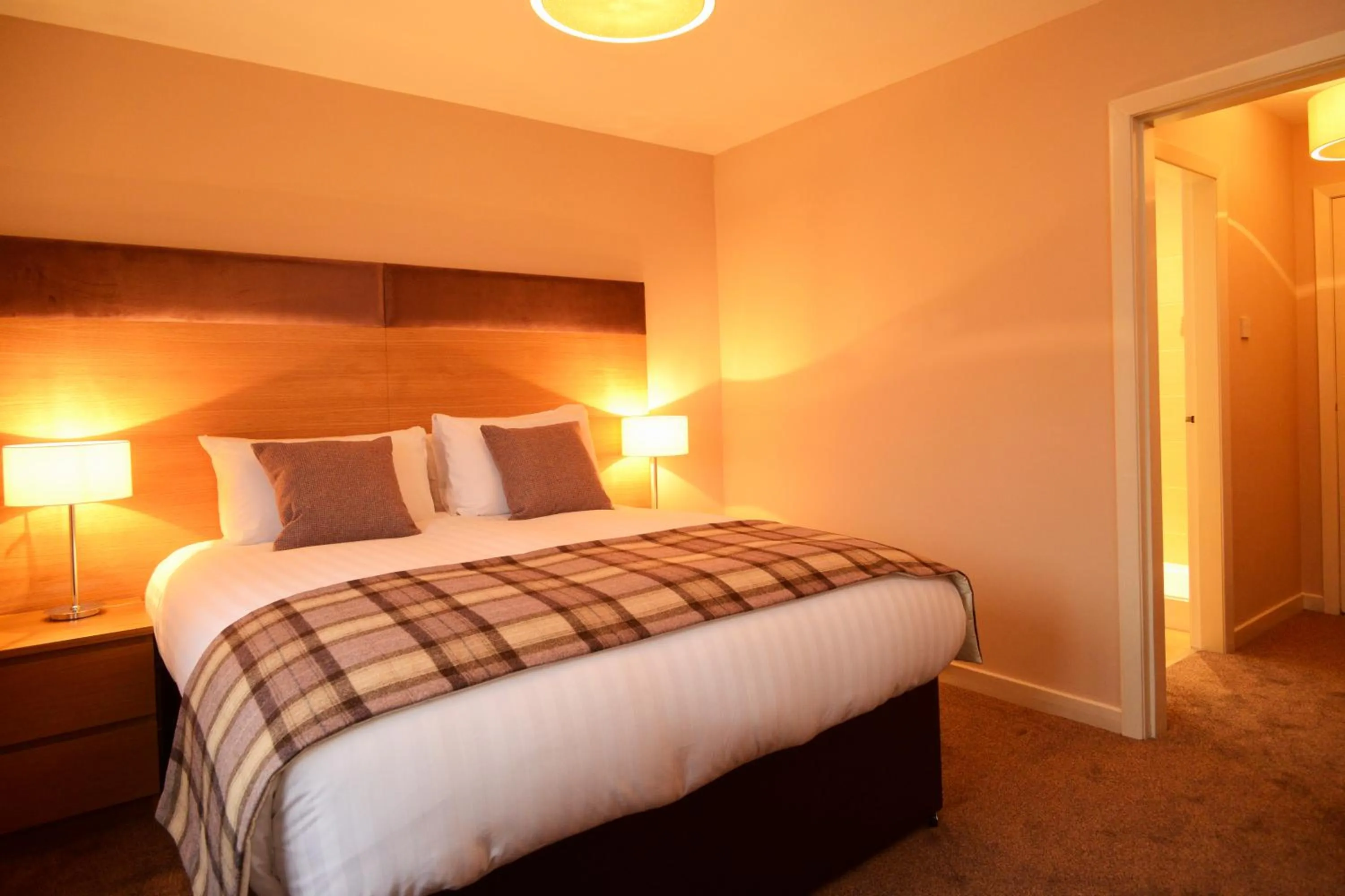 Other, Bed in The Acarsaid - Pitlochry