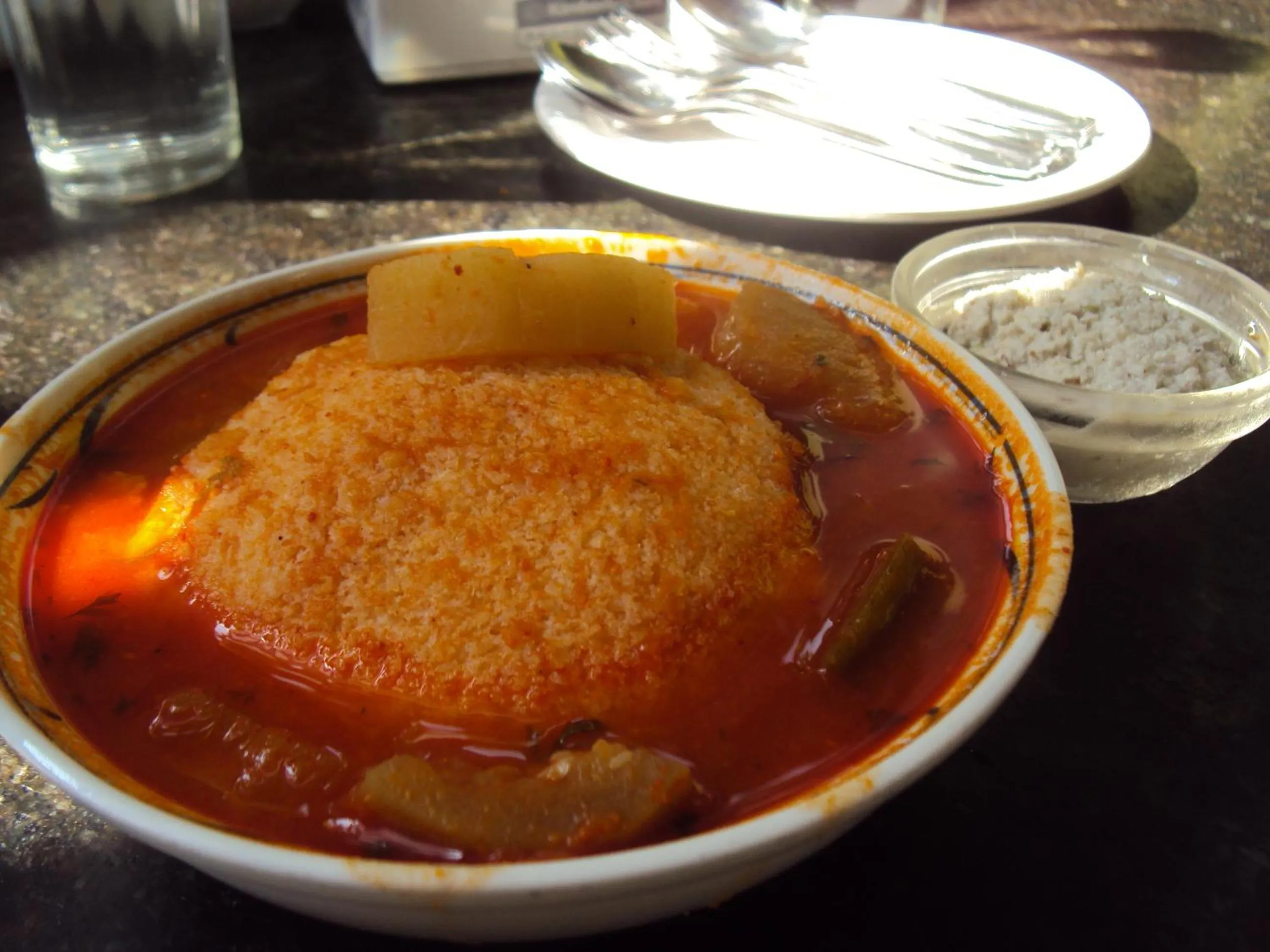 Food and drinks in Hotel Pearl