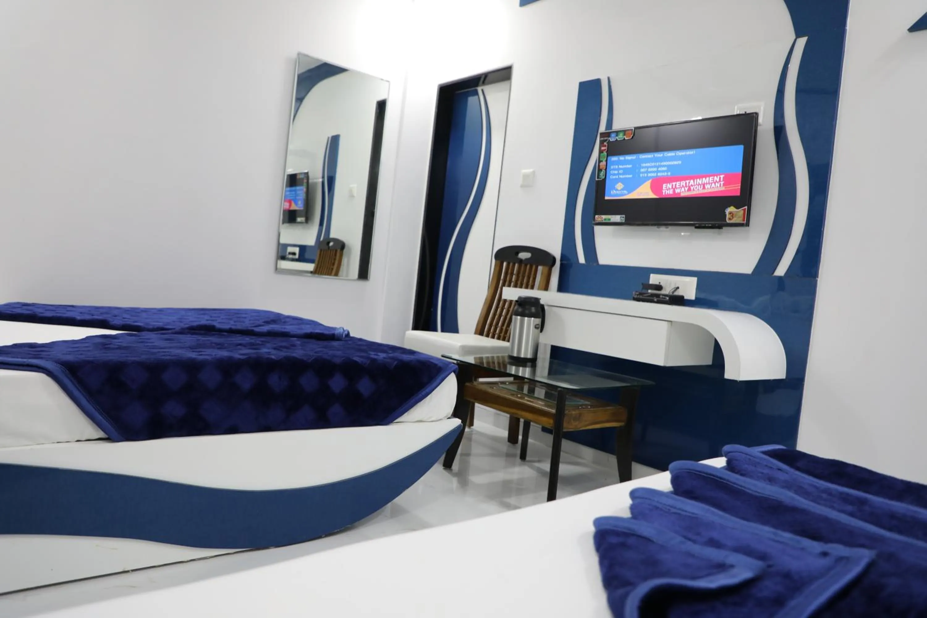 Floor plan, Bed in Hotel Pearl