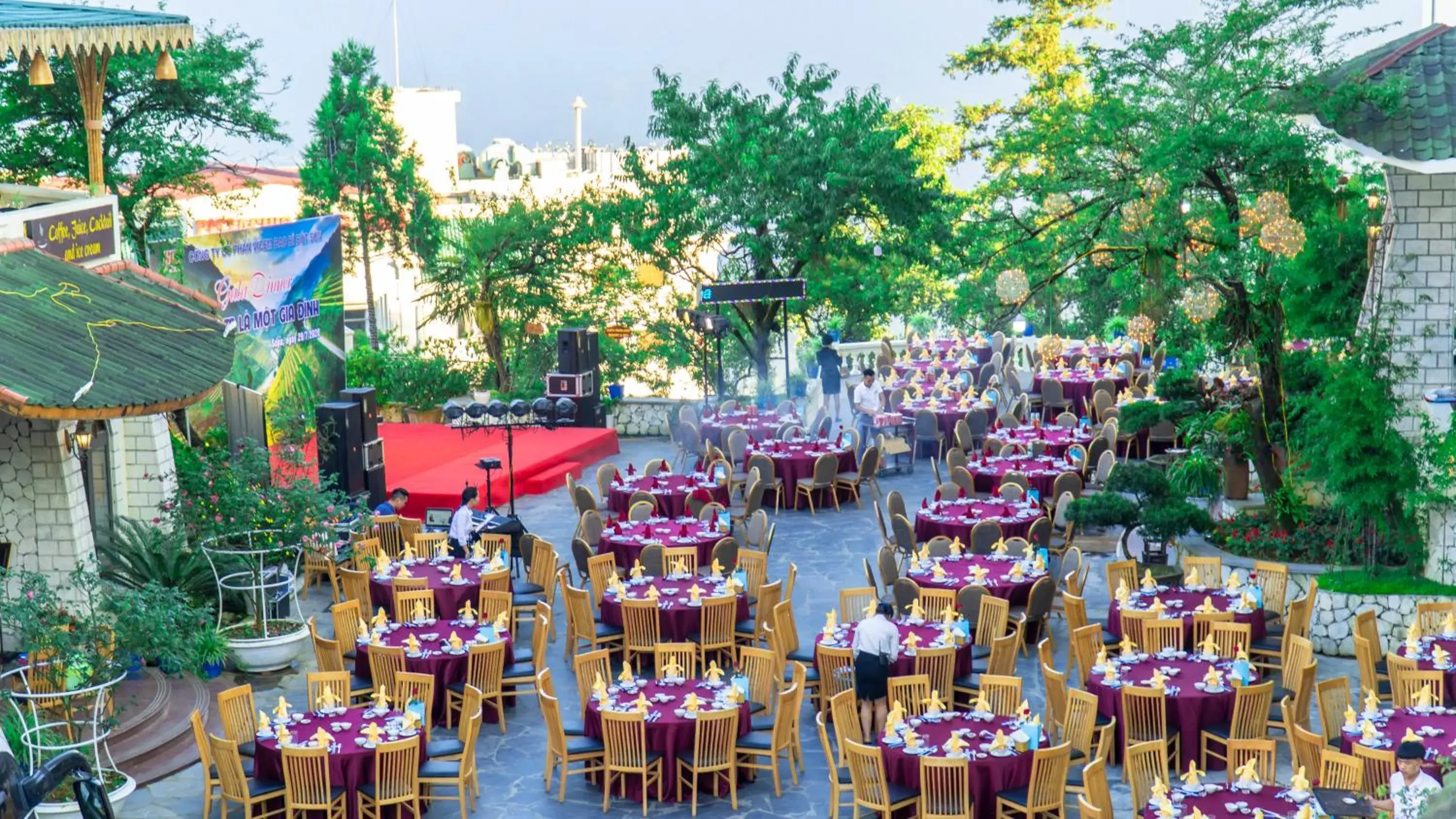 Restaurant/places to eat in Sapa Highland Resort & Spa Restaurant/places to eat in Sapa Highland Resort & Spa