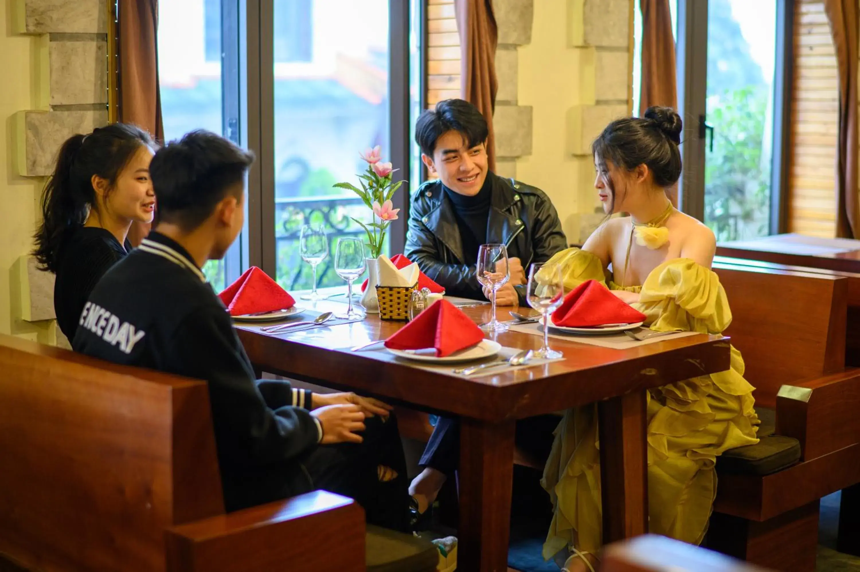 Restaurant/places to eat in Sapa Highland Resort & Spa Restaurant/places to eat in Sapa Highland Resort & Spa