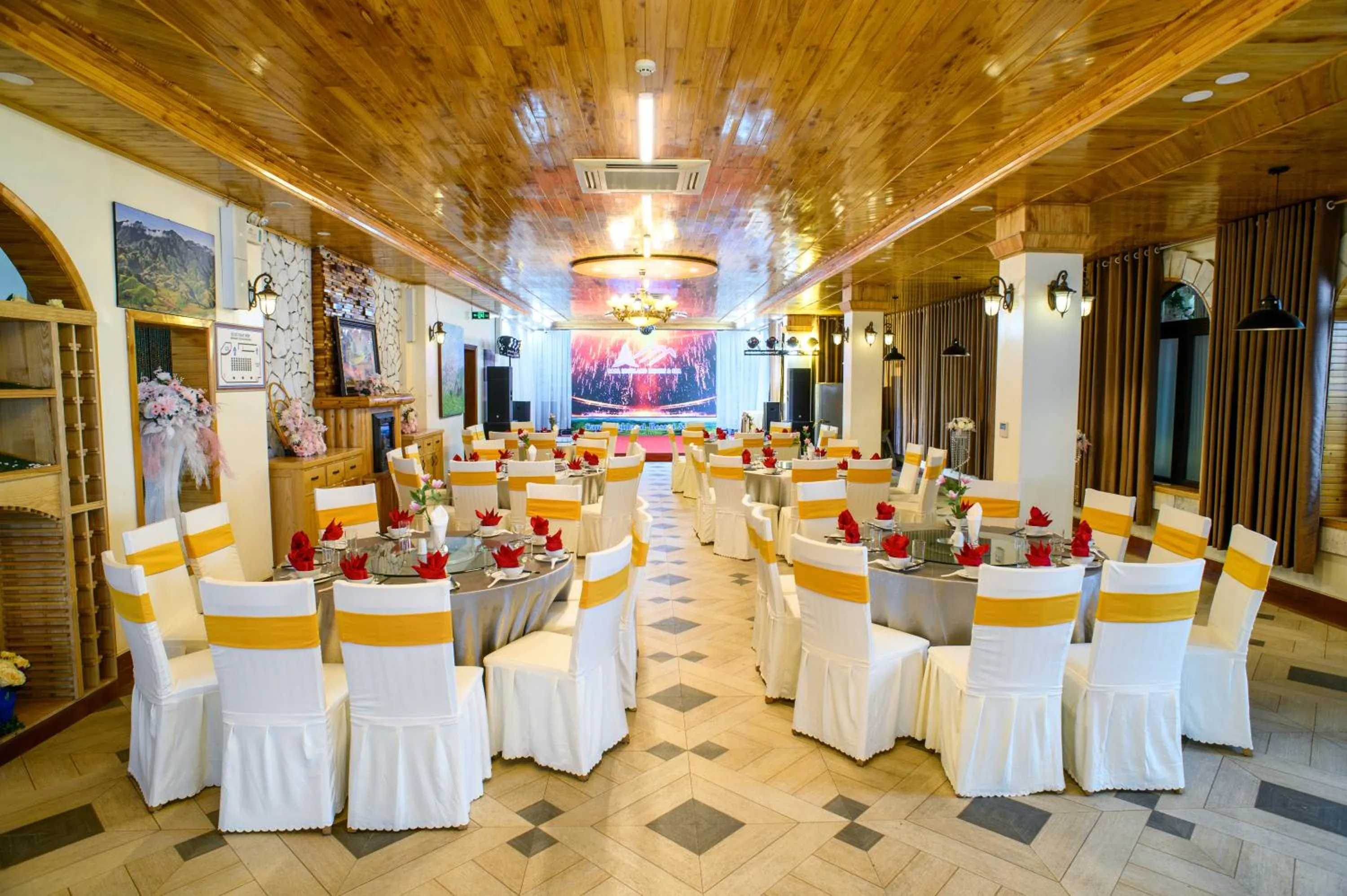 Restaurant/places to eat in Sapa Highland Resort & Spa