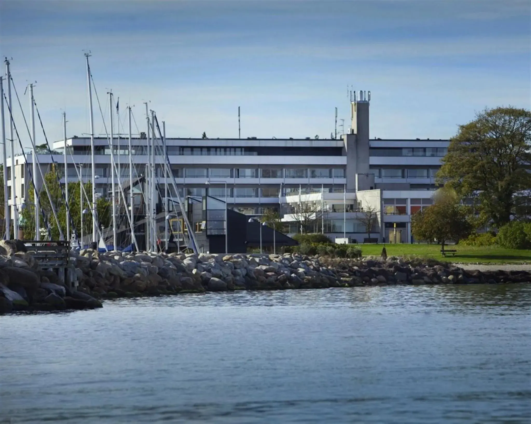 Facade/entrance in Hotel Marina Facade/entrance in Hotel Marina