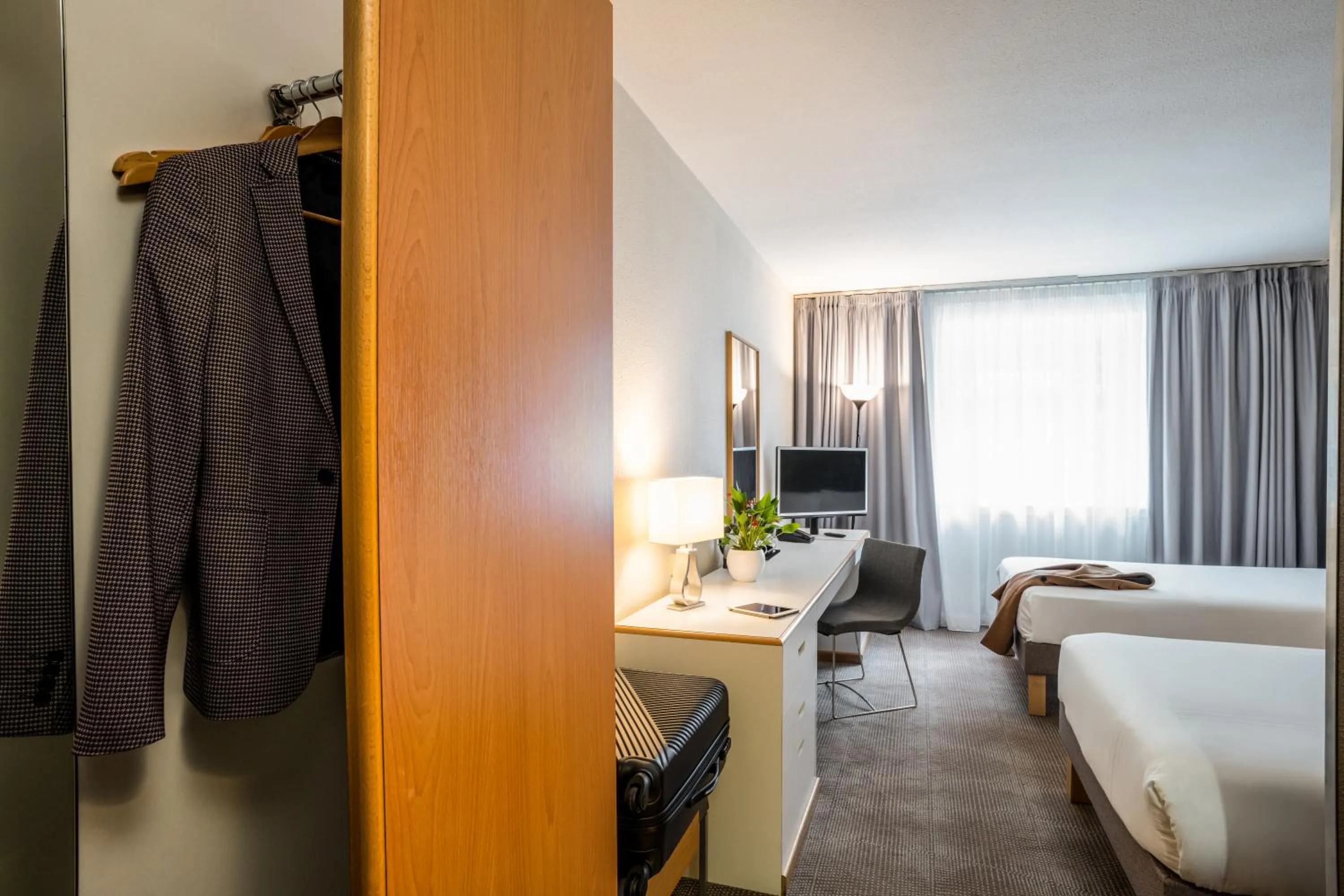 TV and multimedia, Bed in Novotel Glasgow Centre