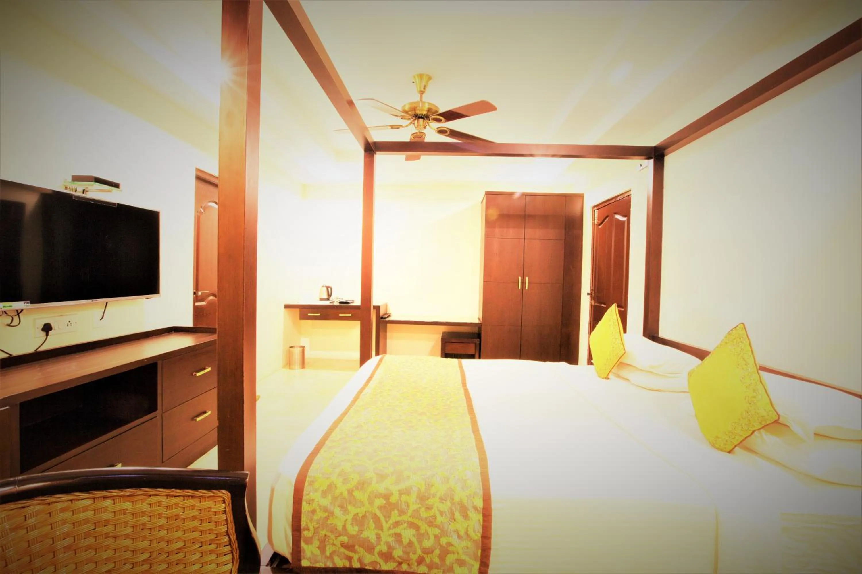 Bed in TSG Emerald View Hotel and SPA