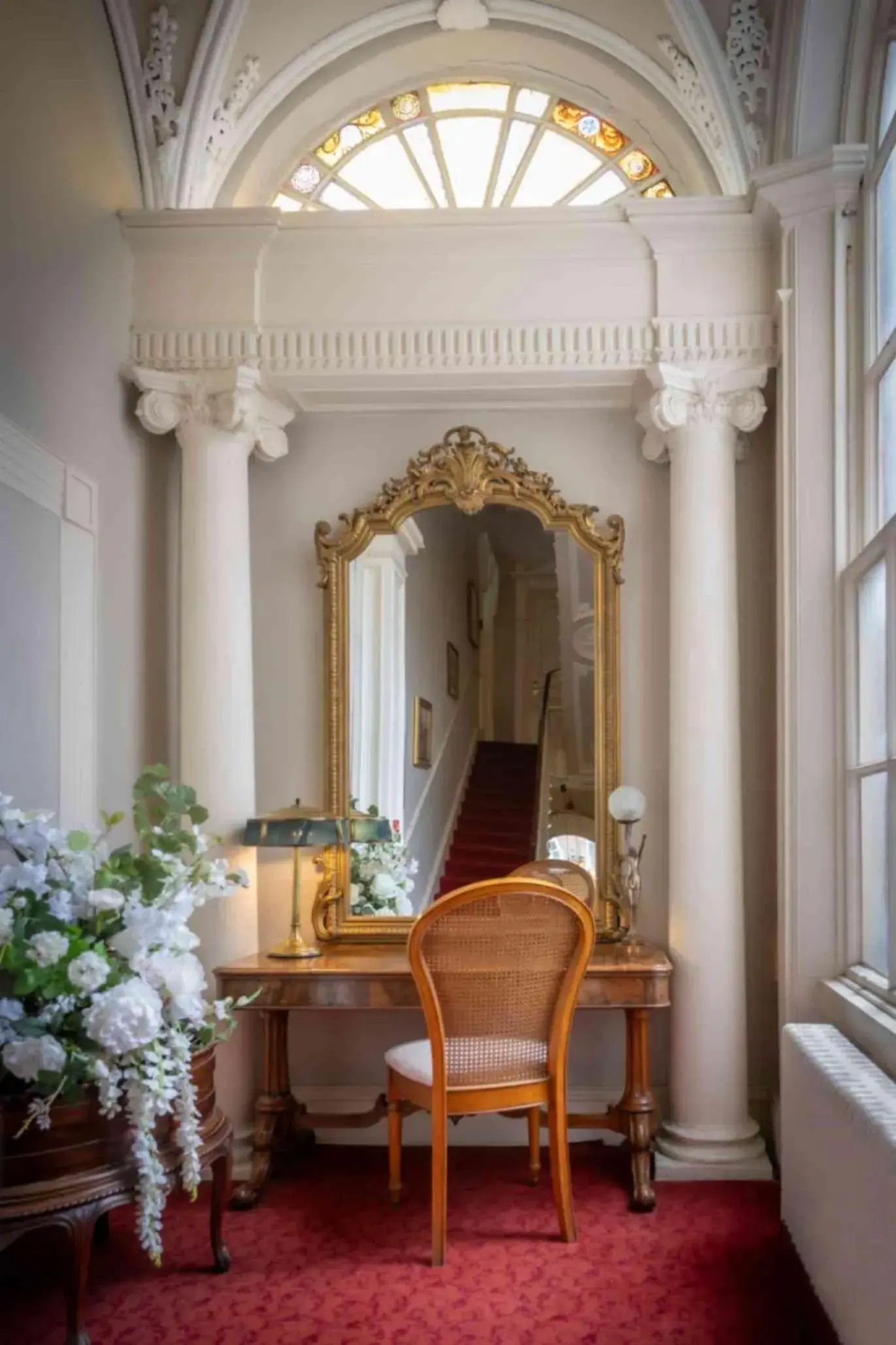 Property building in Albany House Property building in Albany House