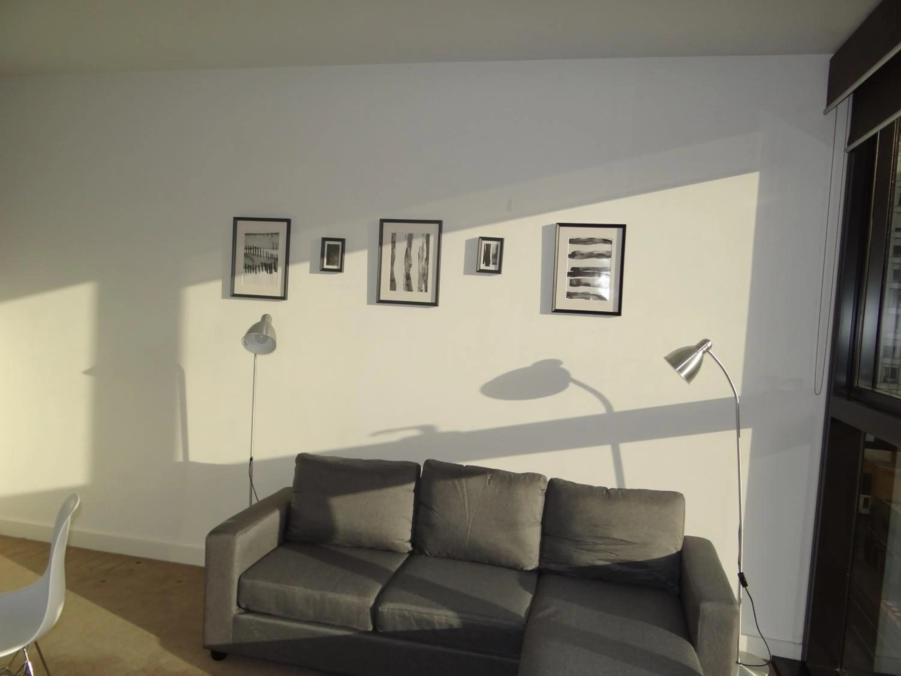 Living room in Amazing Accommodations: Vogue