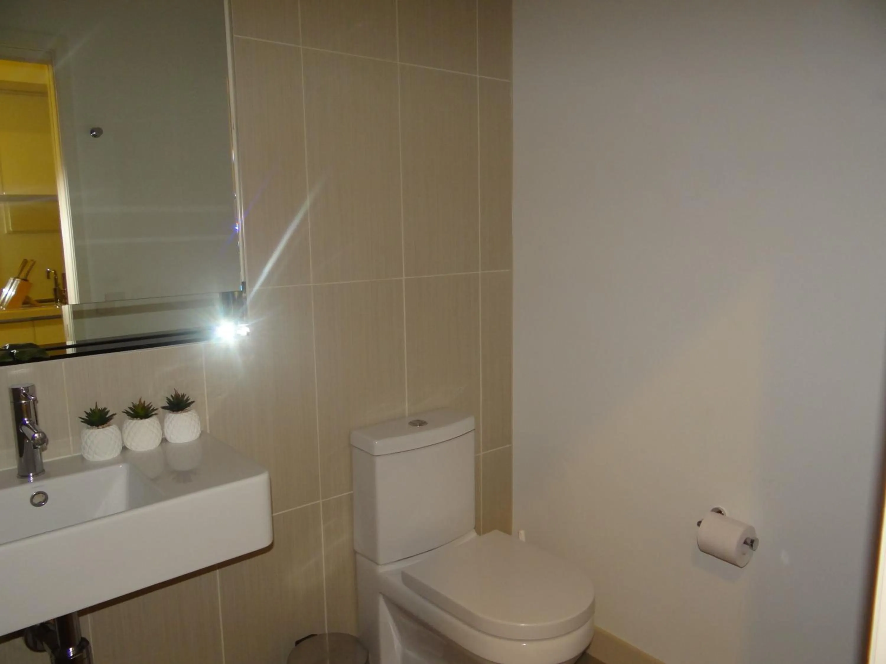 Bathroom in Amazing Accommodations: Vogue