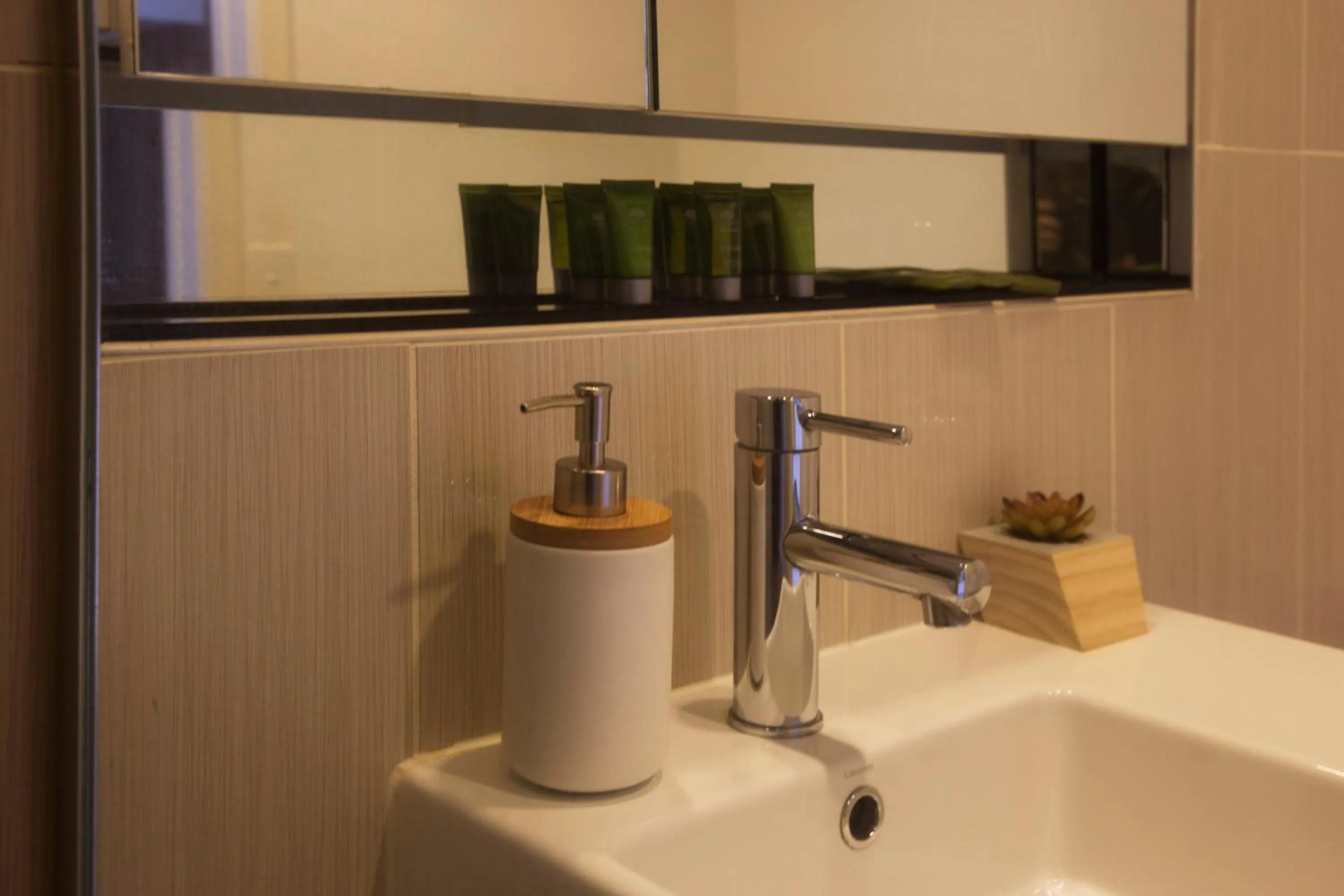 Bathroom in Amazing Accommodations: Vogue