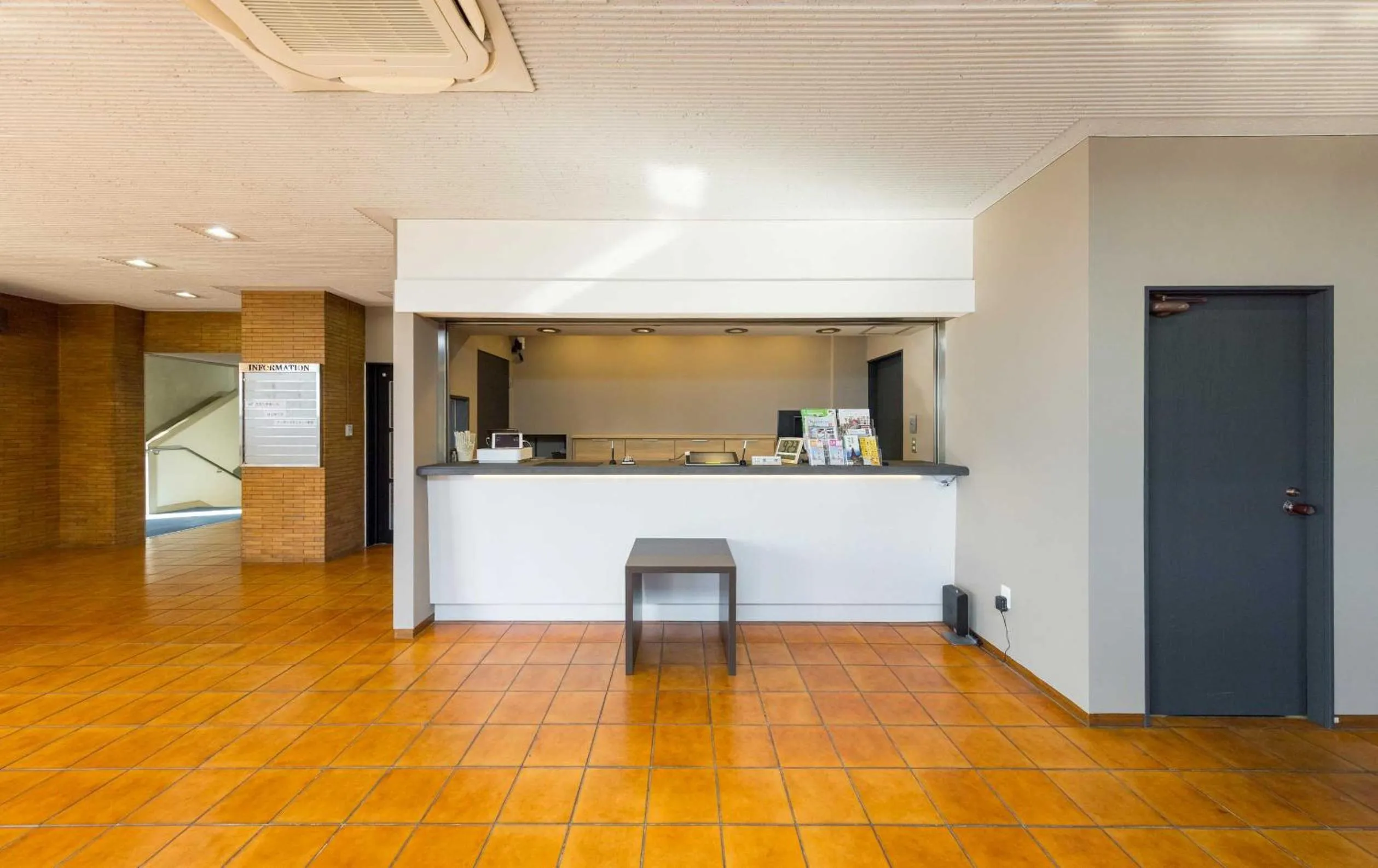 Toyokawa Grand Hotel