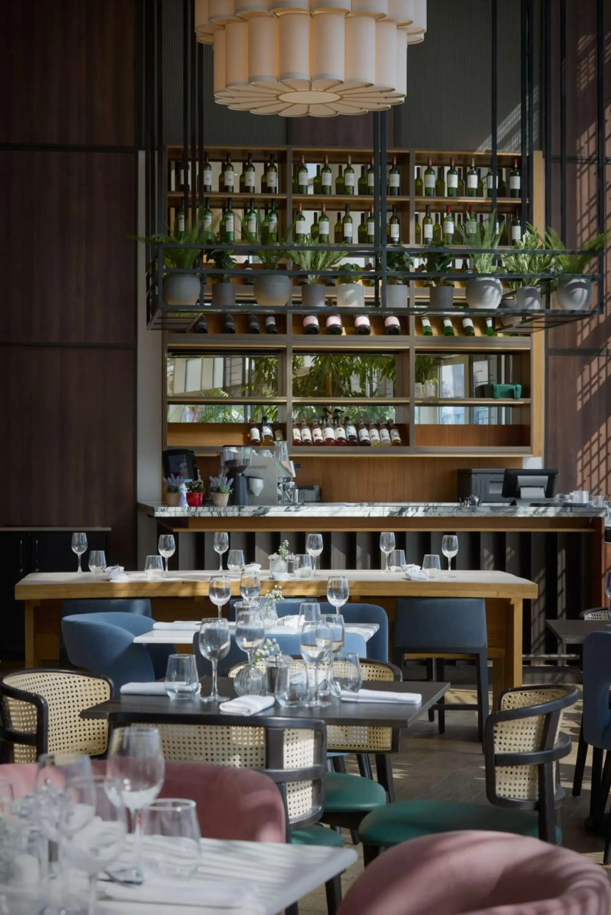 Restaurant/places to eat in DoubleTree By Hilton London Excel Restaurant/places to eat in DoubleTree By Hilton London Excel