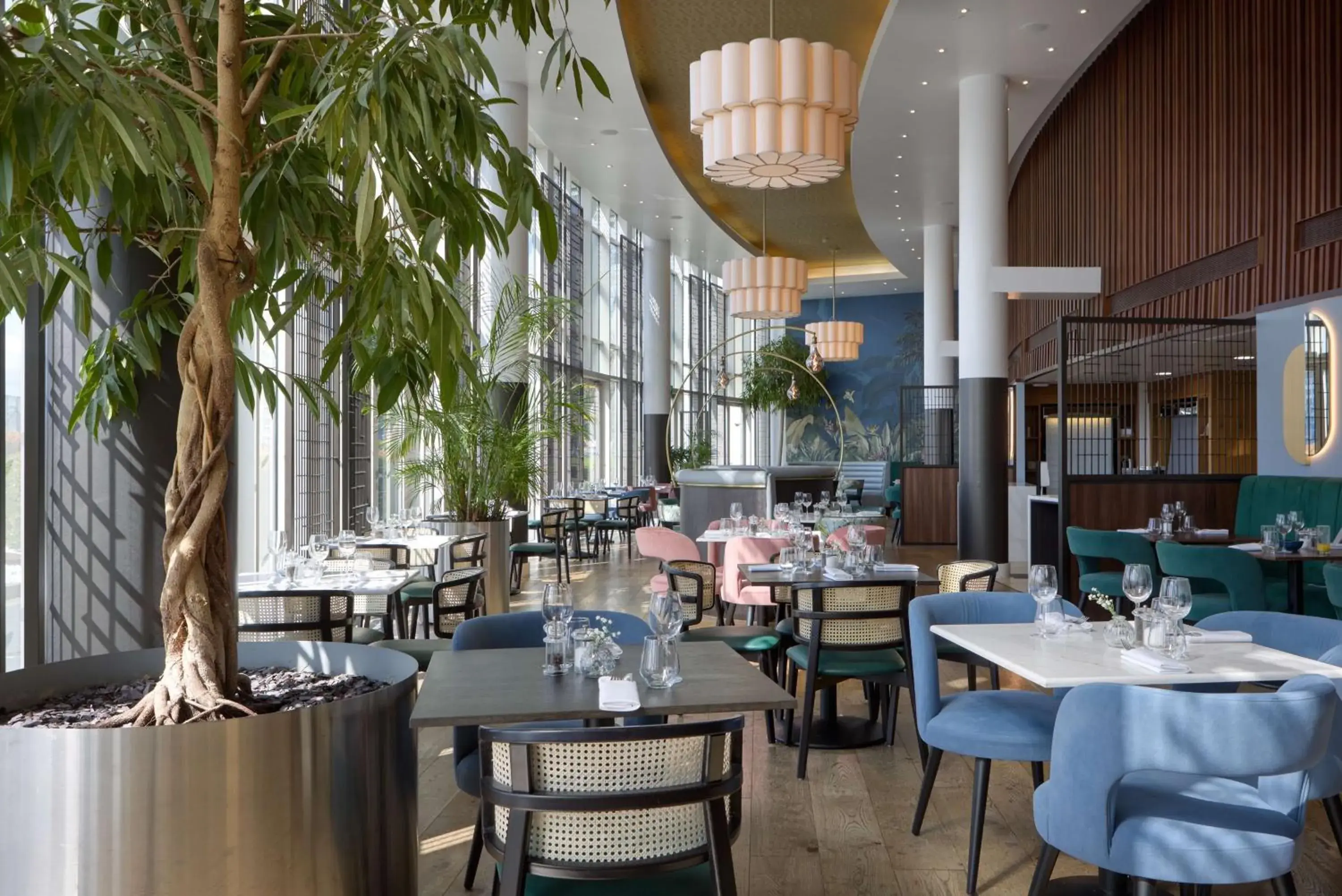 Restaurant/places to eat in DoubleTree By Hilton London Excel Restaurant/places to eat in DoubleTree By Hilton London Excel