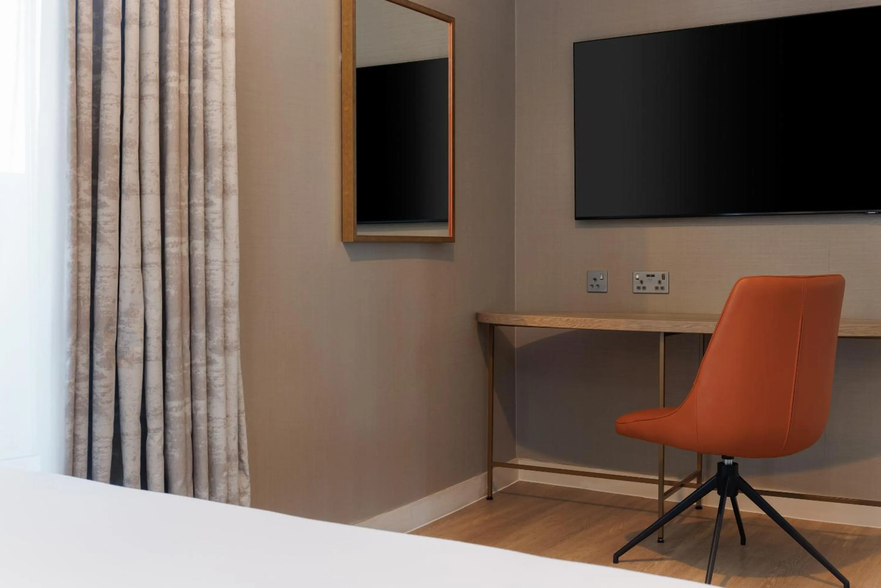 Bedroom in DoubleTree By Hilton London Excel