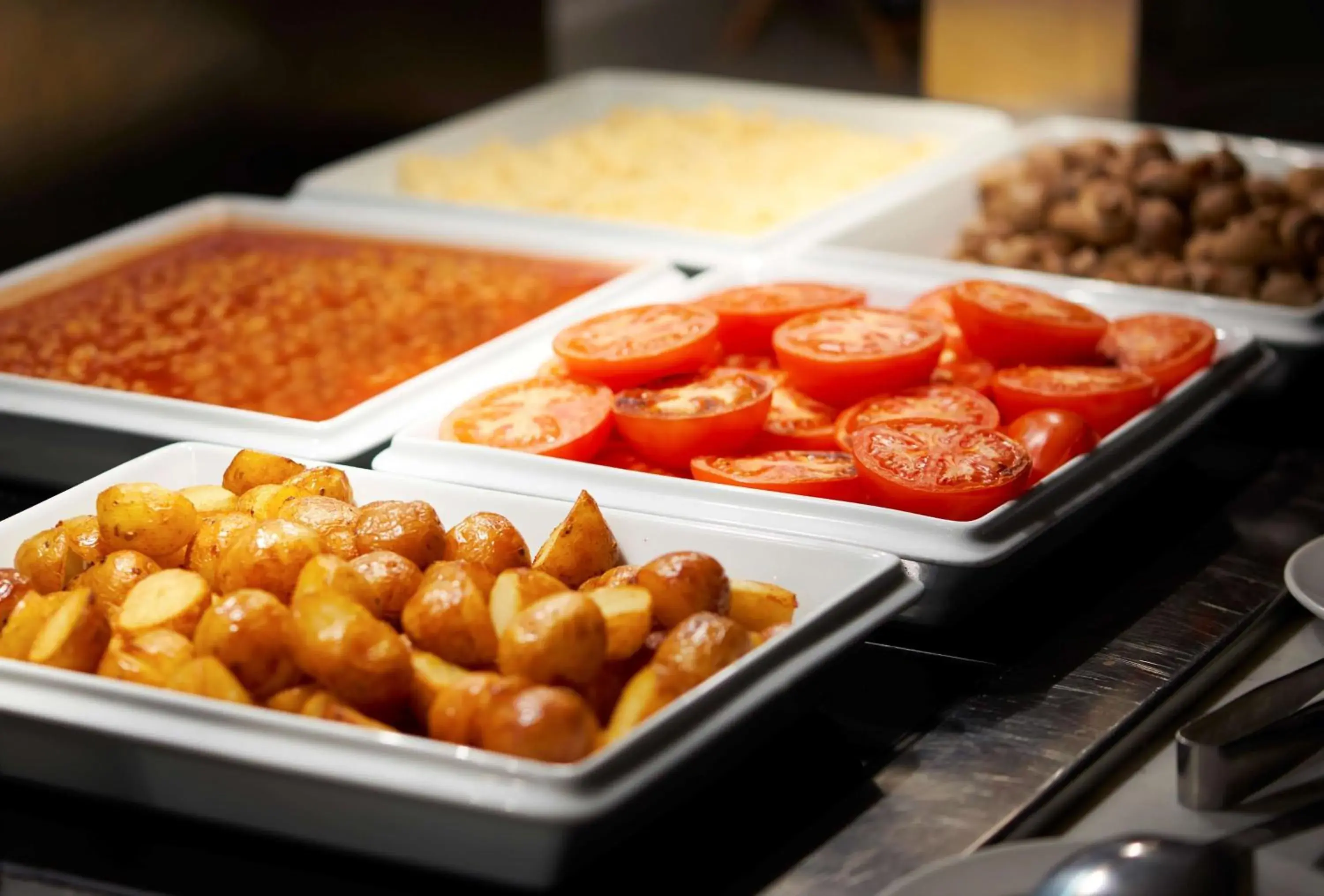 Breakfast in DoubleTree By Hilton London Excel Breakfast in DoubleTree By Hilton London Excel