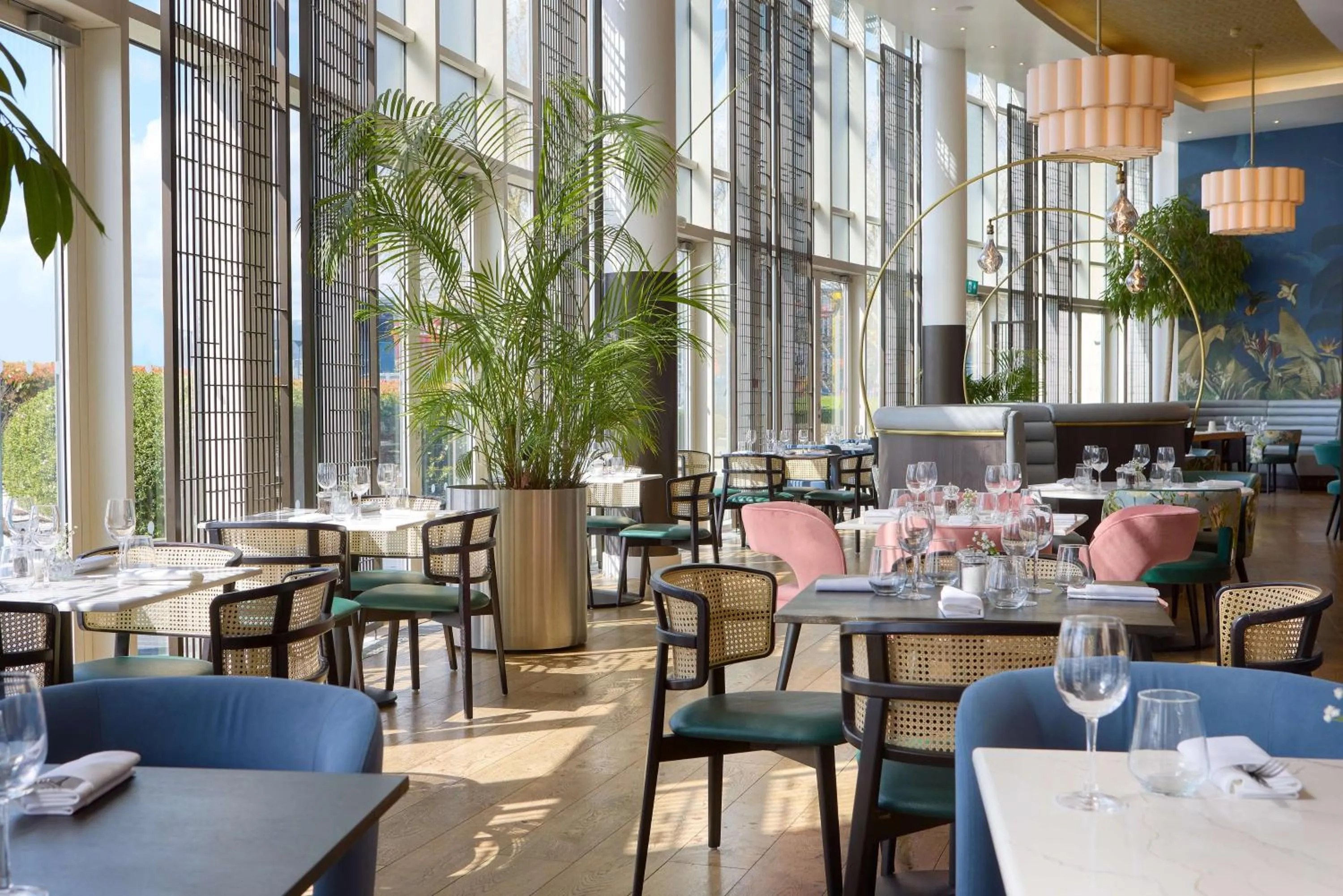 Restaurant/places to eat in DoubleTree By Hilton London Excel