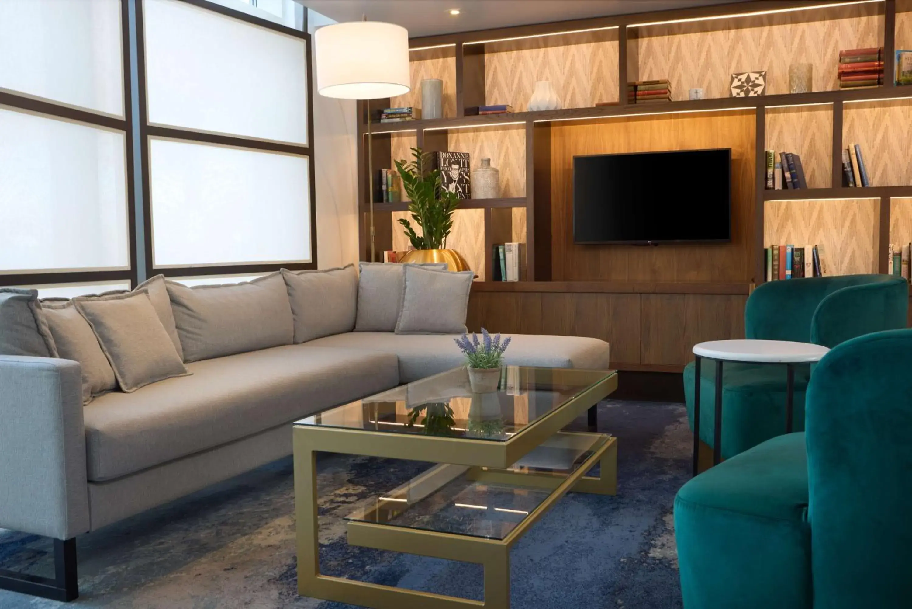 Restaurant/places to eat in DoubleTree By Hilton London Excel Restaurant/places to eat in DoubleTree By Hilton London Excel