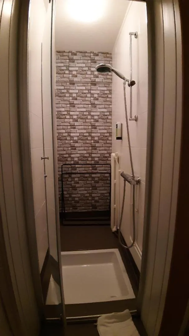 Bathroom in Hotel De La Route Verte