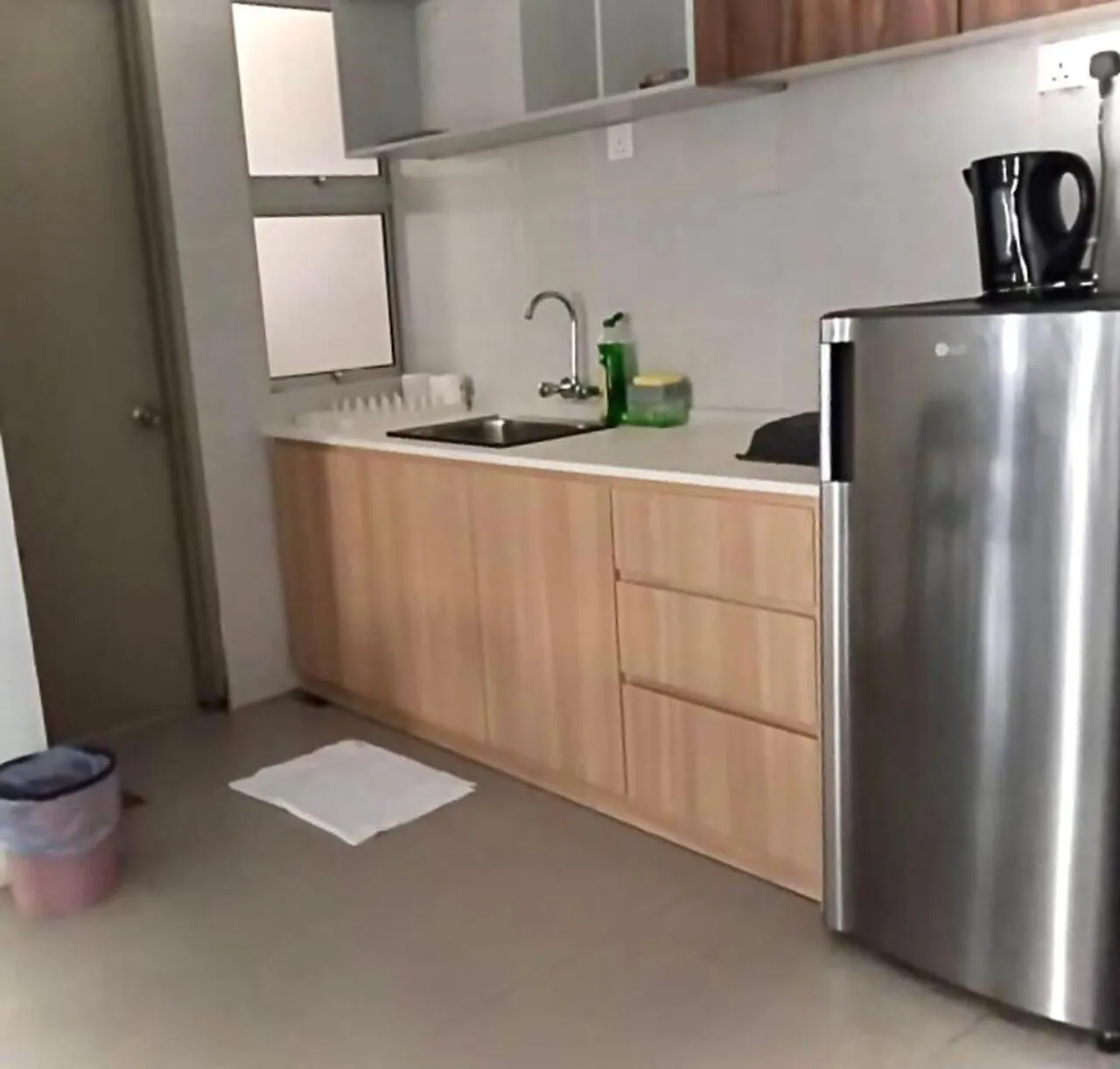 Kitchen or kitchenette in Play Residence at Golden Hills