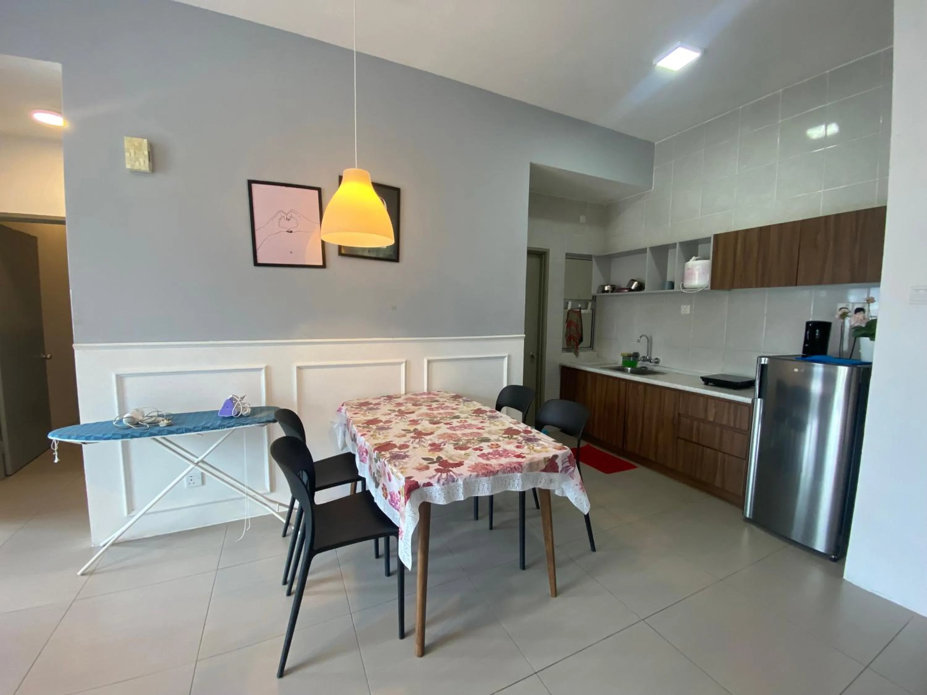 Dining area in Play Residence at Golden Hills